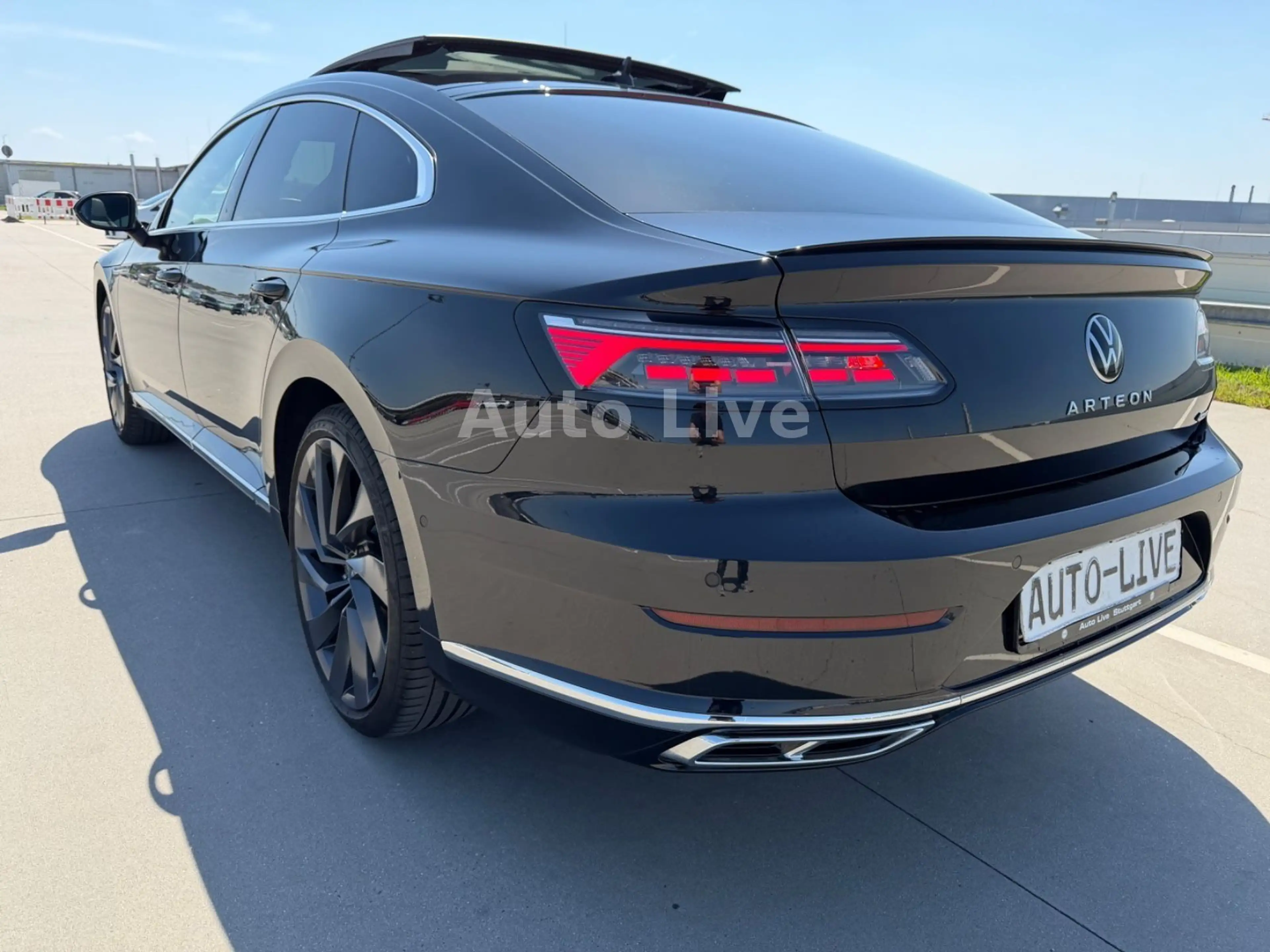 Volkswagen Arteon 2.0 TSI*4M*DSG*R LINE*PAN*IQ*VIRT*360*AHK — photo 3