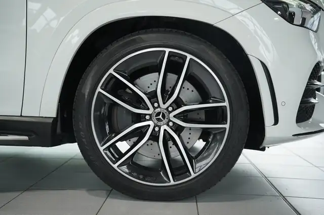 Mercedes-Benz Gle view 8