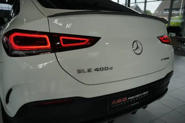 Mercedes-Benz Gle view 14