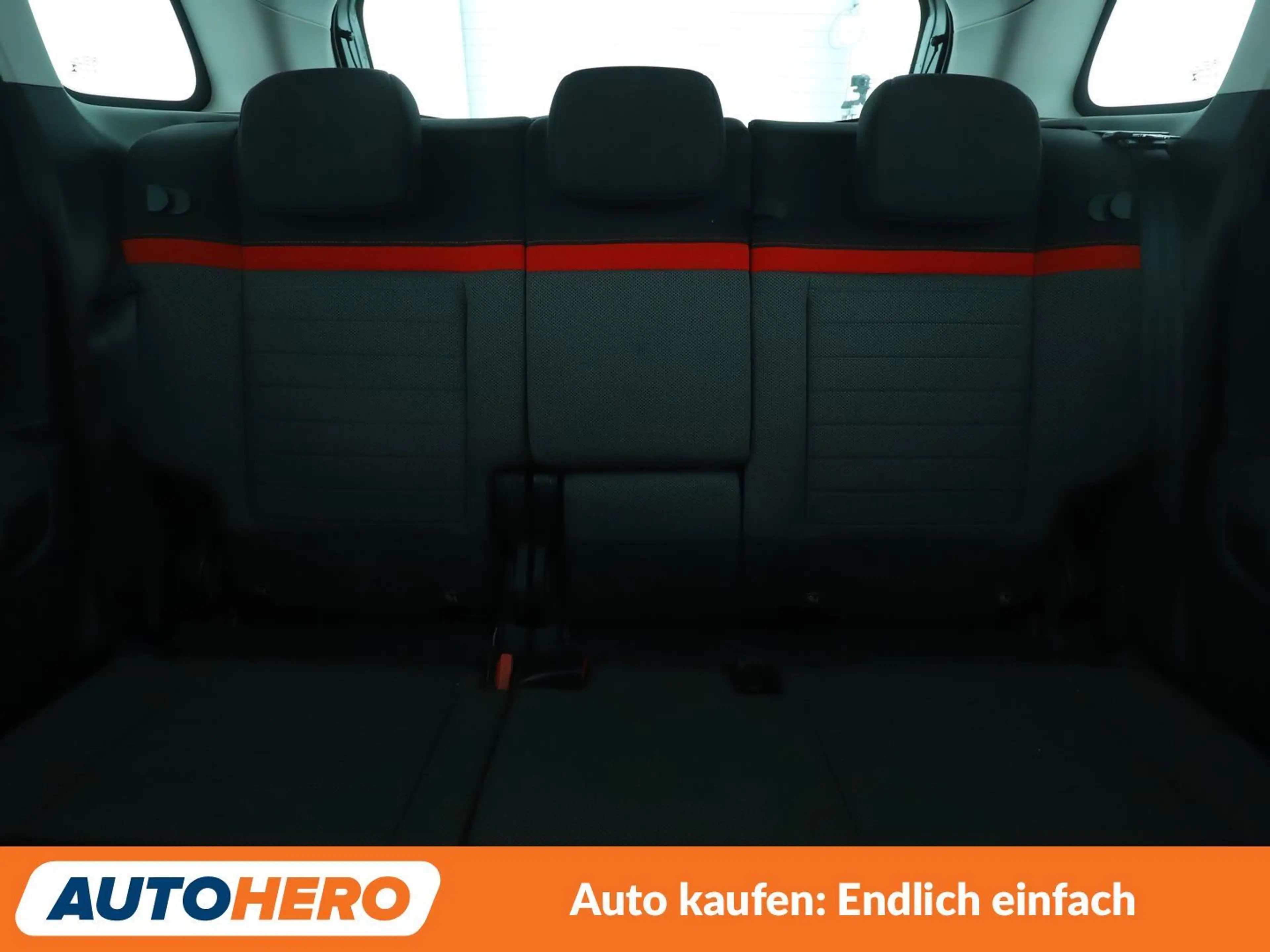 Citroen C3 Aircross 1.2 PureTech Shine *NAVI*CAM*TEMPO*SHZ*ALU* — photo 15