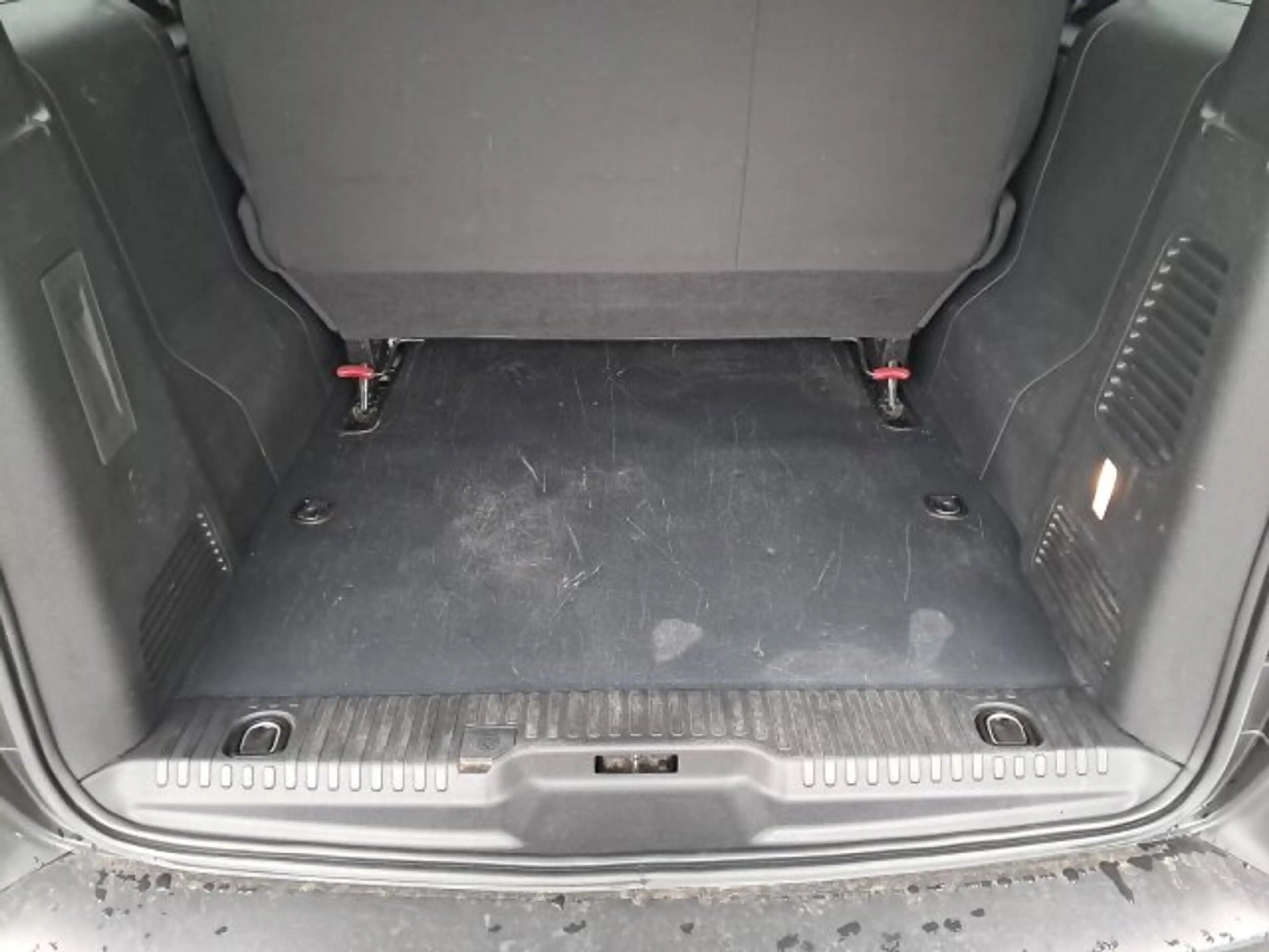 Opel Zafira Life Vivaro Kombi 1.5 D L 9-Sitzer Klima DAB-Tuner — photo 17