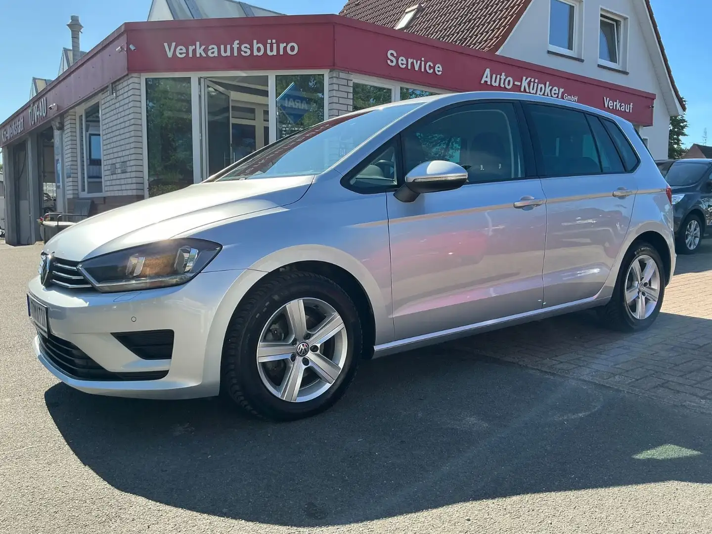 Volkswagen Golf VII Sportsvan 1.4 TSI DSG SHZ BT Kamera Argento - 2