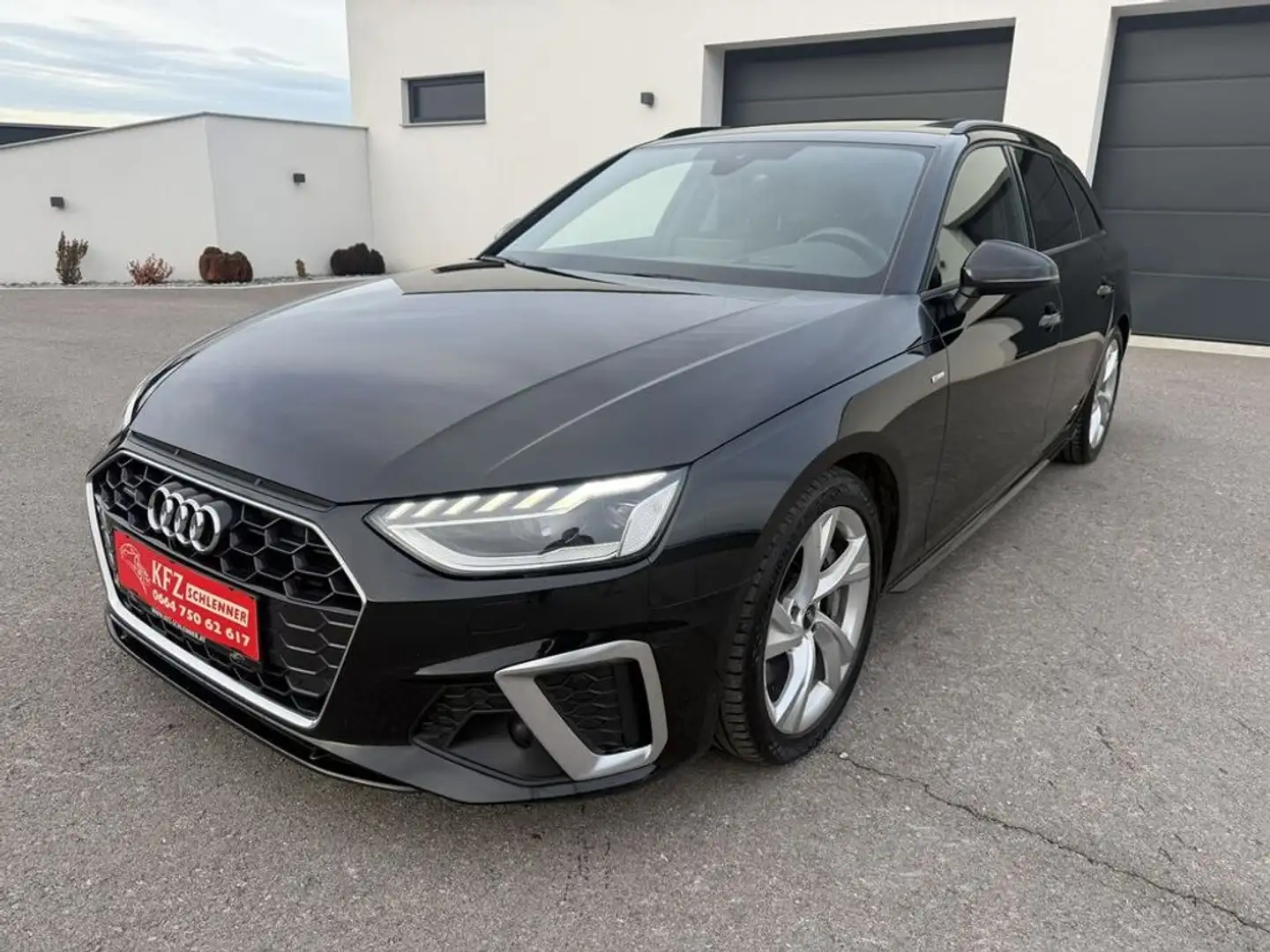 Audi A4 Avant 50 TDI quattro S line/Panorama/Matrix Schwarz - 1