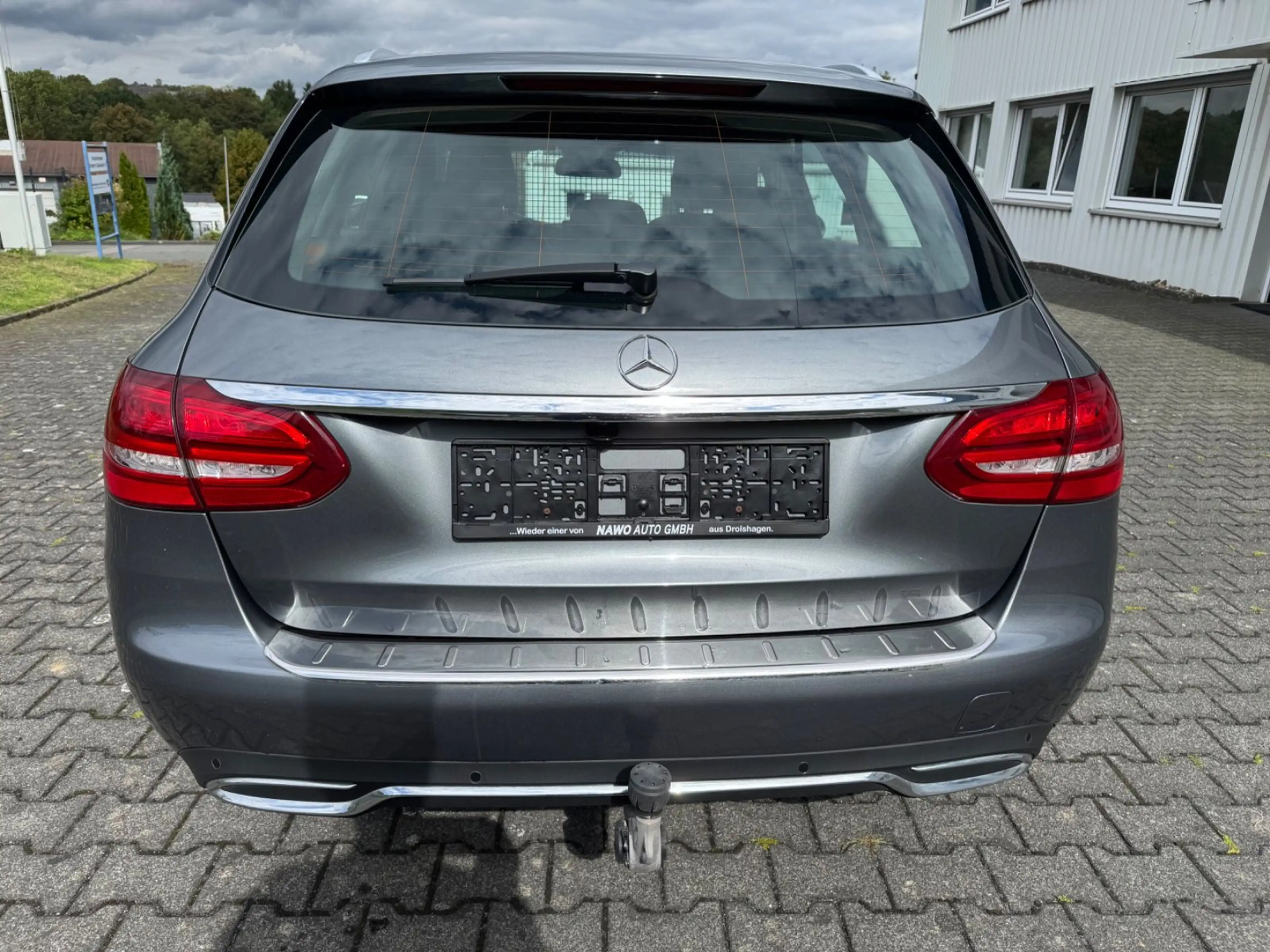 Mercedes-Benz C 180 Avantgarde-LED-AHK-Teilleder-360°-Kamera — photo 9