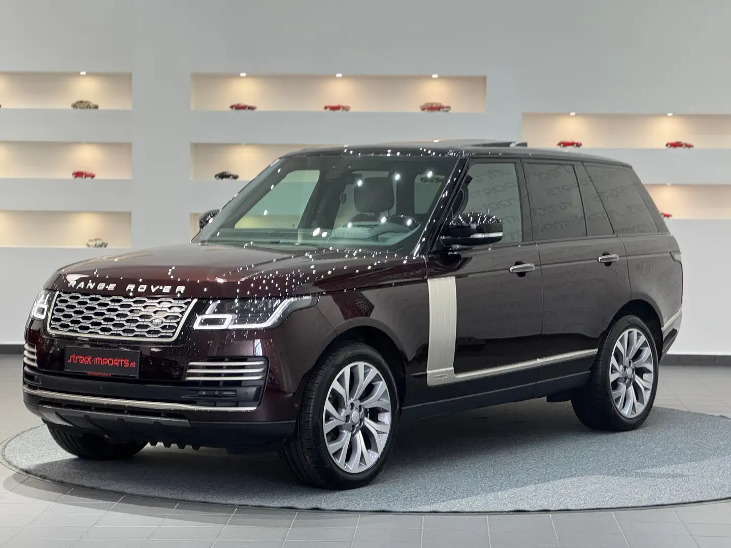 Land Rover Range Rover P400e PHEV AWD Autobiography Fifty Sondermodell Rot - 1