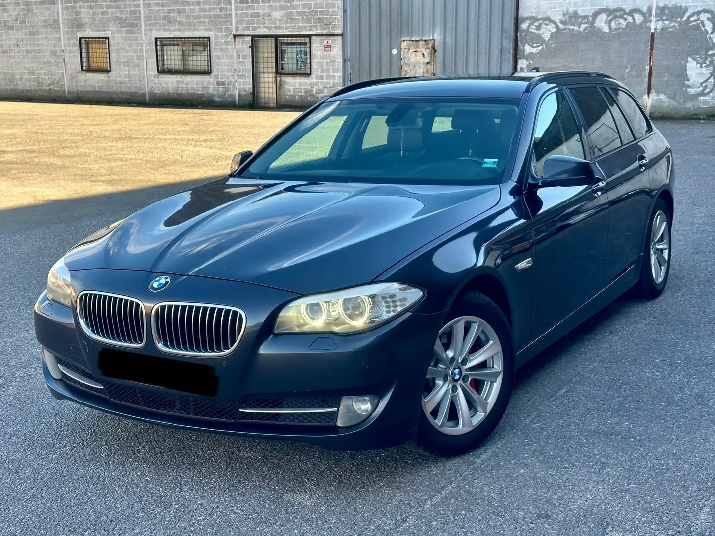 BMW 525 525d  2.0 218 cvTouring Sport-Aut. - 2