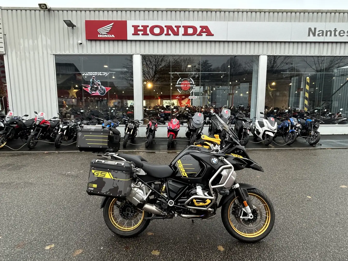 BMW R 1250 GS Adventure Noir - 1