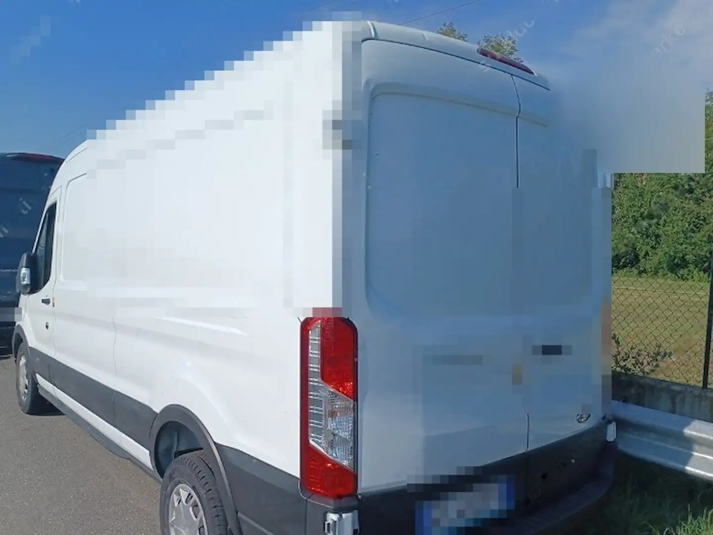 Ford Transit FT 350 L2 Van Trend Aut. 130 - 2