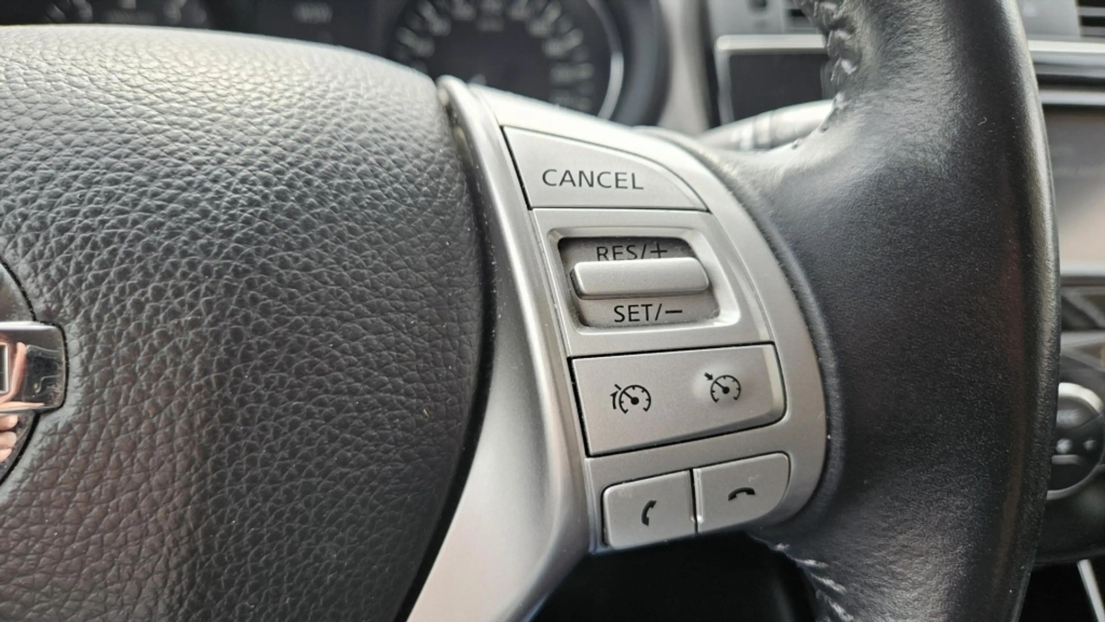 Nissan Pulsar 1.2 115pk DIG-T N-Connecta N-Line — photo 14