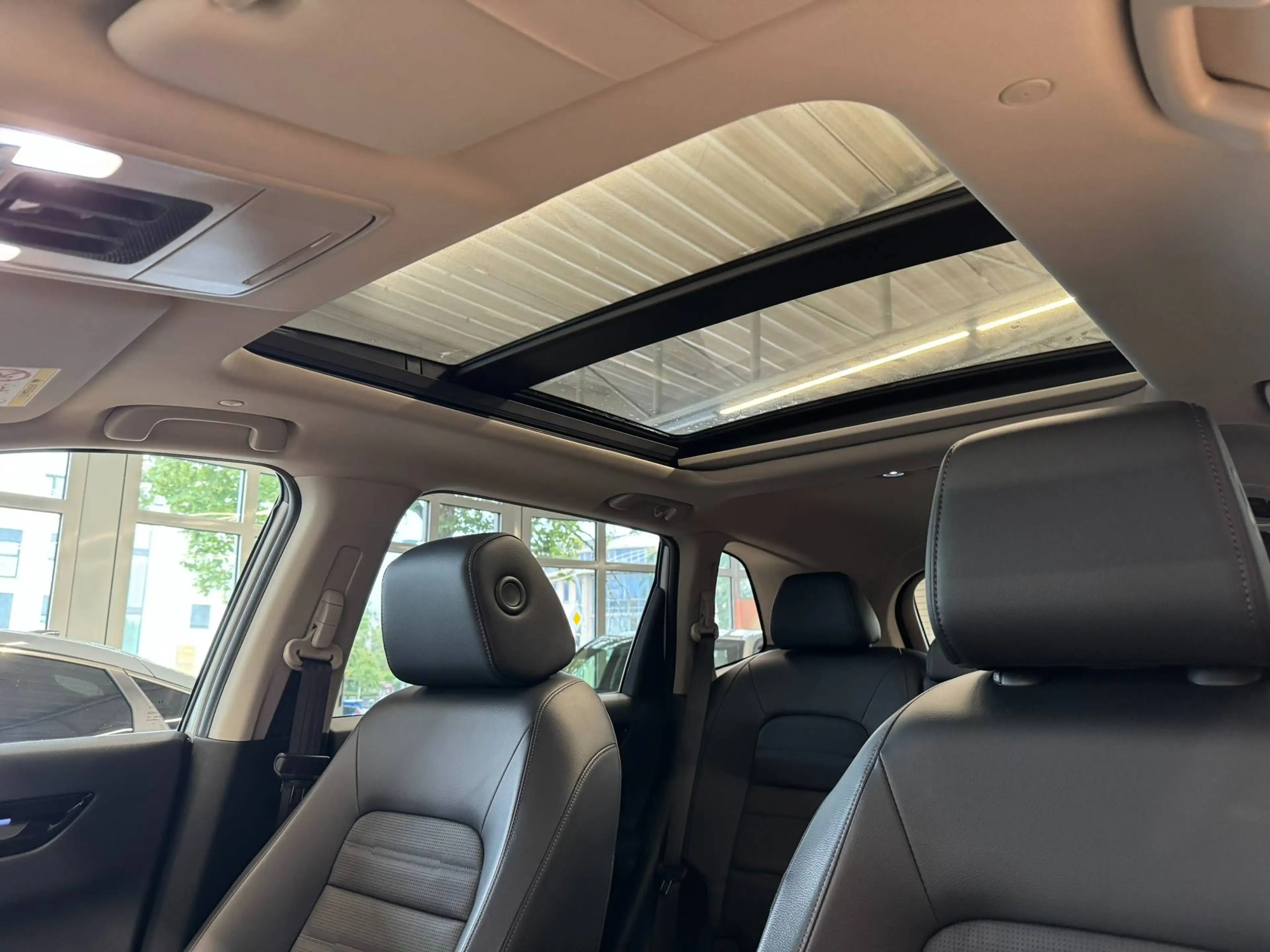 Honda CR-V CR-V e:HEV Hybrid 2WD Elegance — photo 21