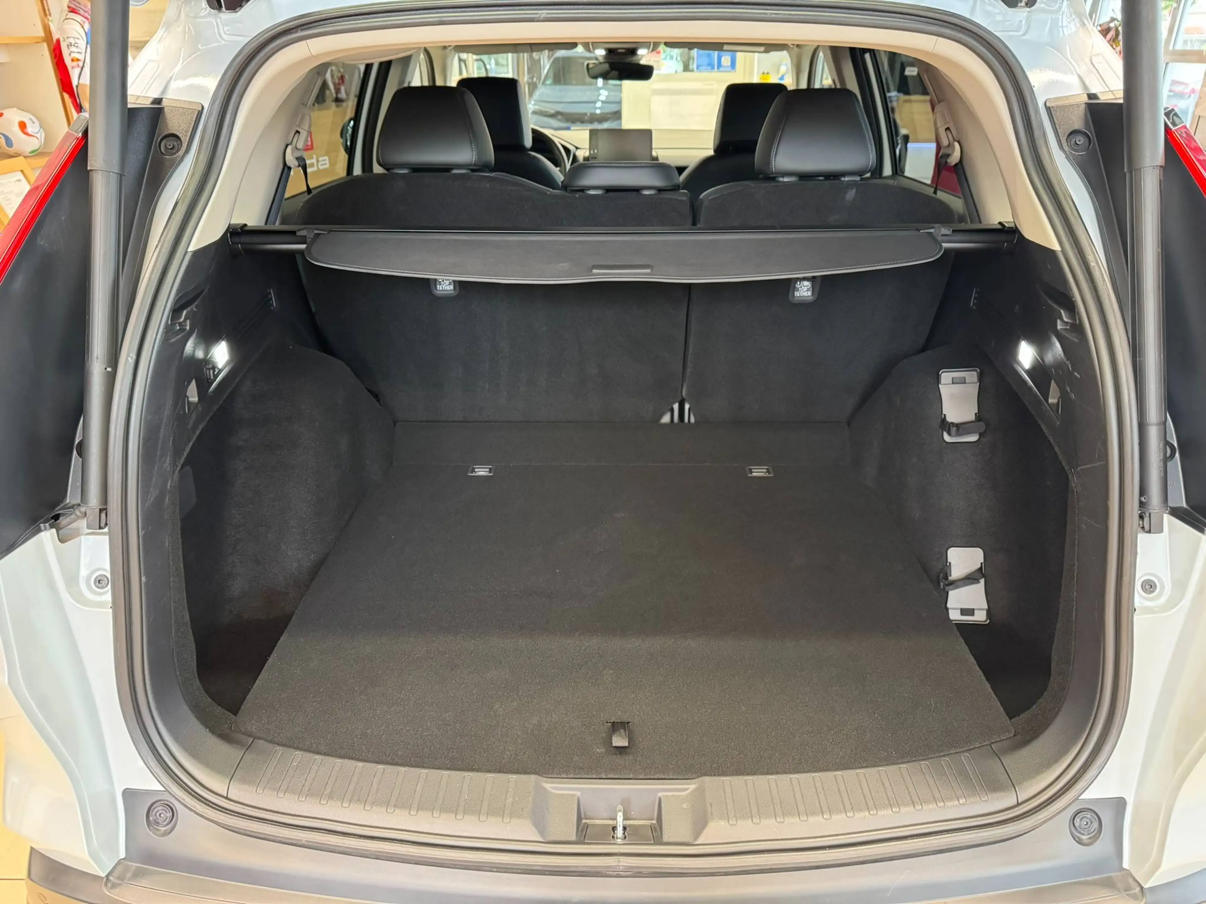 Honda CR-V CR-V e:HEV Hybrid 2WD Elegance — photo 20