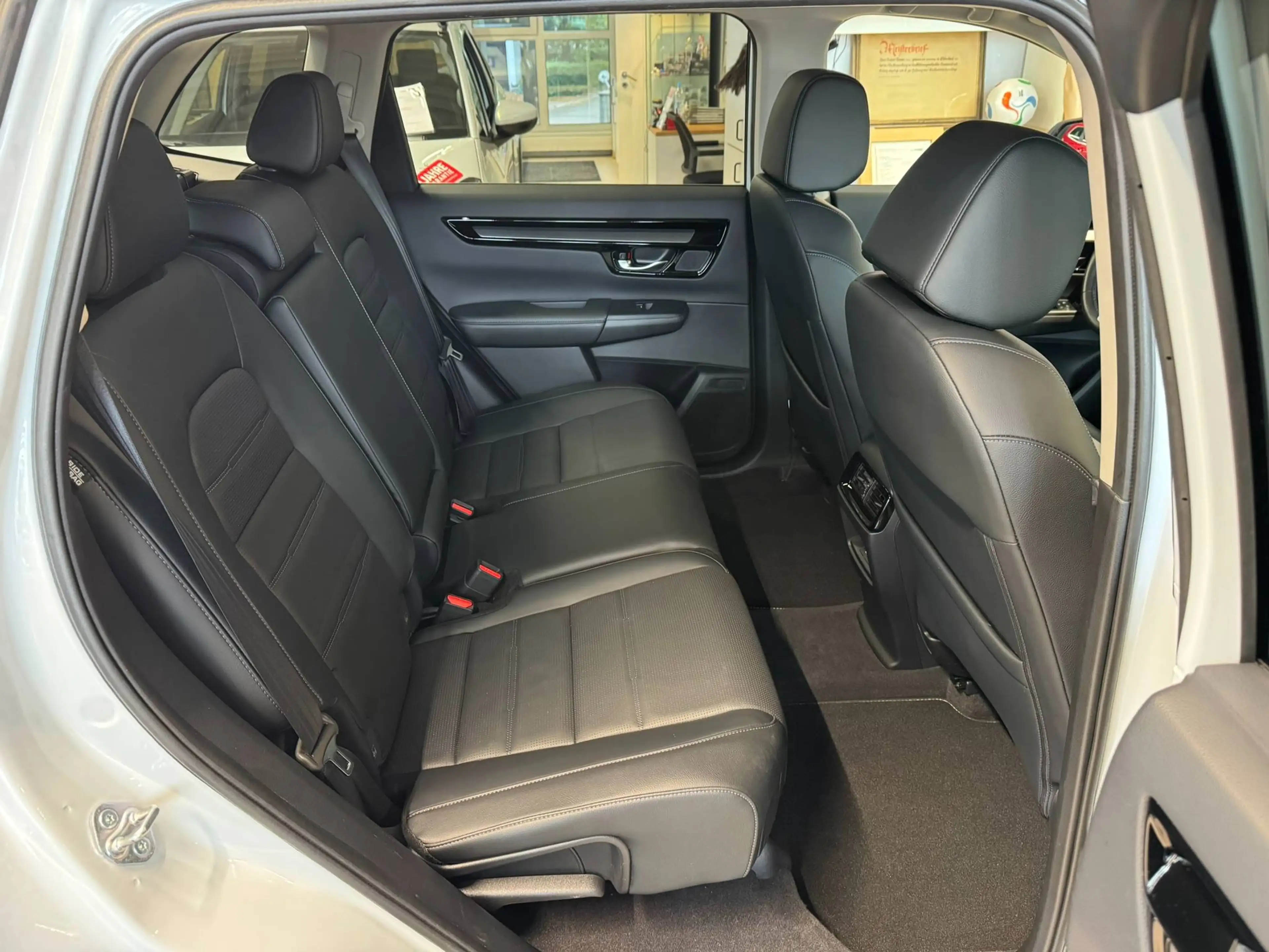 Honda CR-V CR-V e:HEV Hybrid 2WD Elegance — photo 19