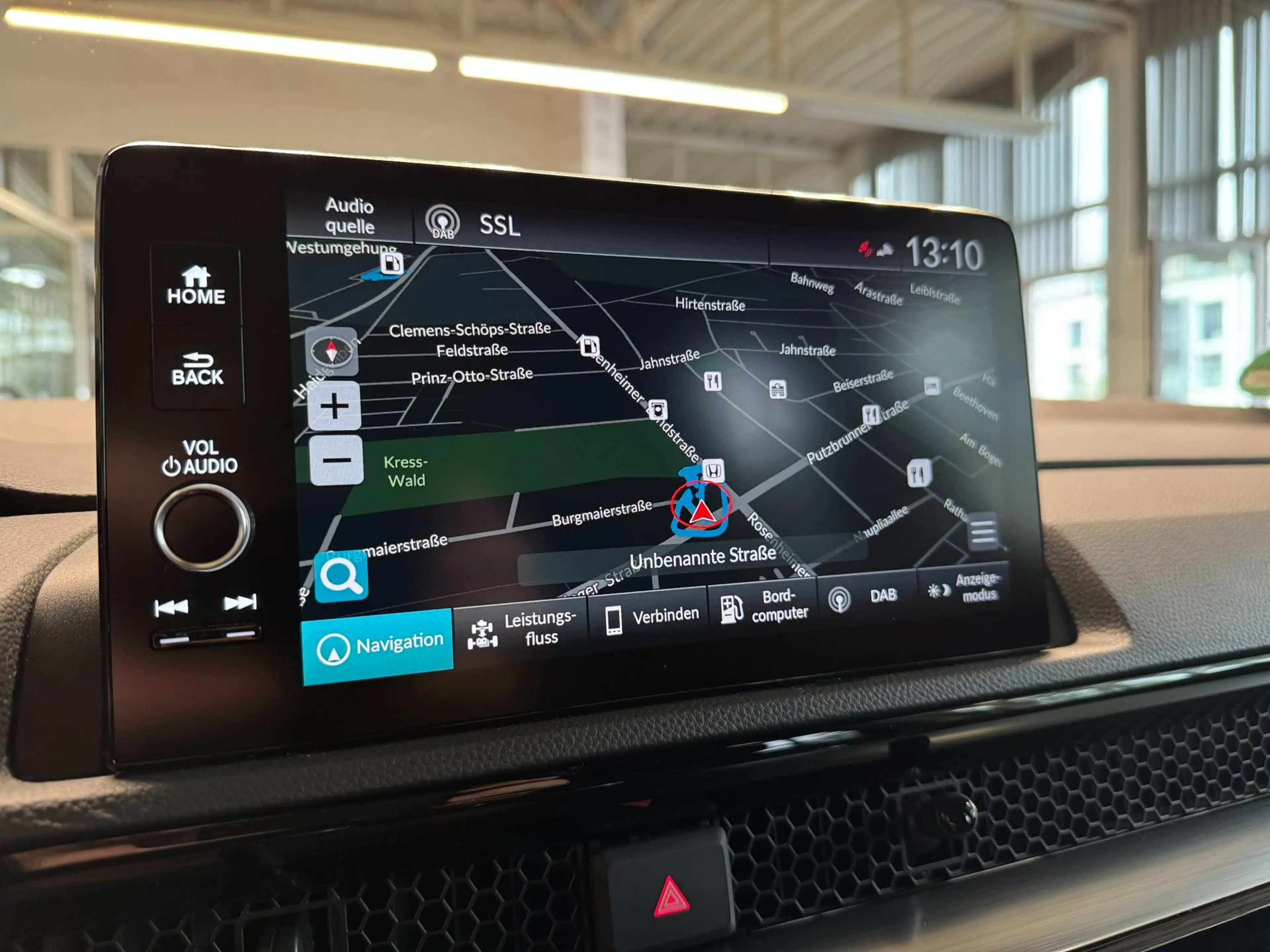 Honda CR-V CR-V e:HEV Hybrid 2WD Elegance — photo 16