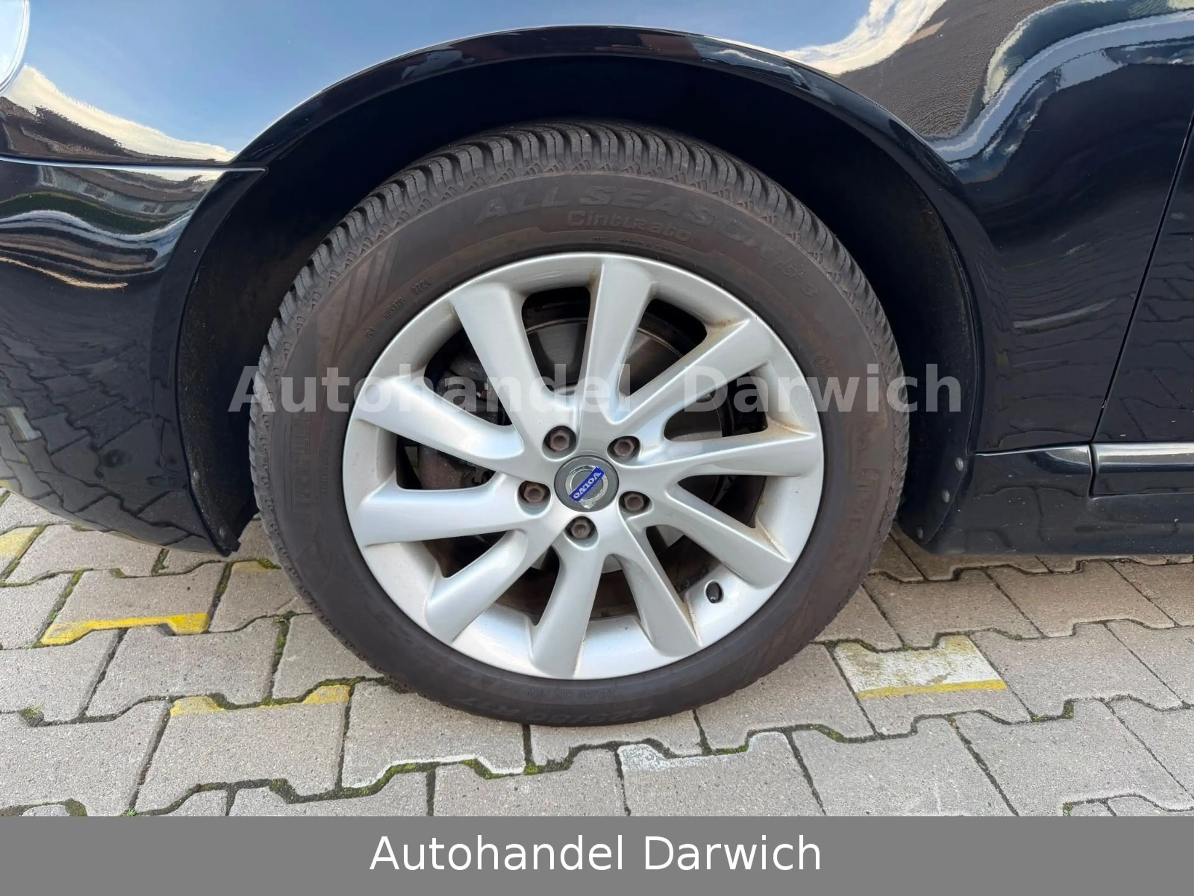 Volvo V70 Kombi Summum D4 2.Hand S.Heft Top — photo 10