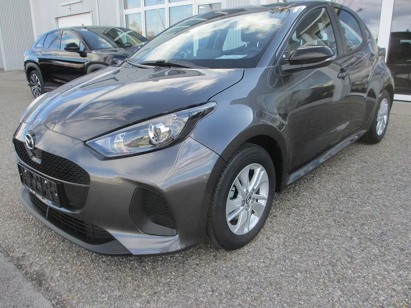 Mazda 2 Mazda2 Hybrid Prime Line Modell 2025 Grau - 2