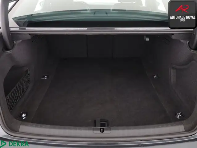 Audi A6 view 9