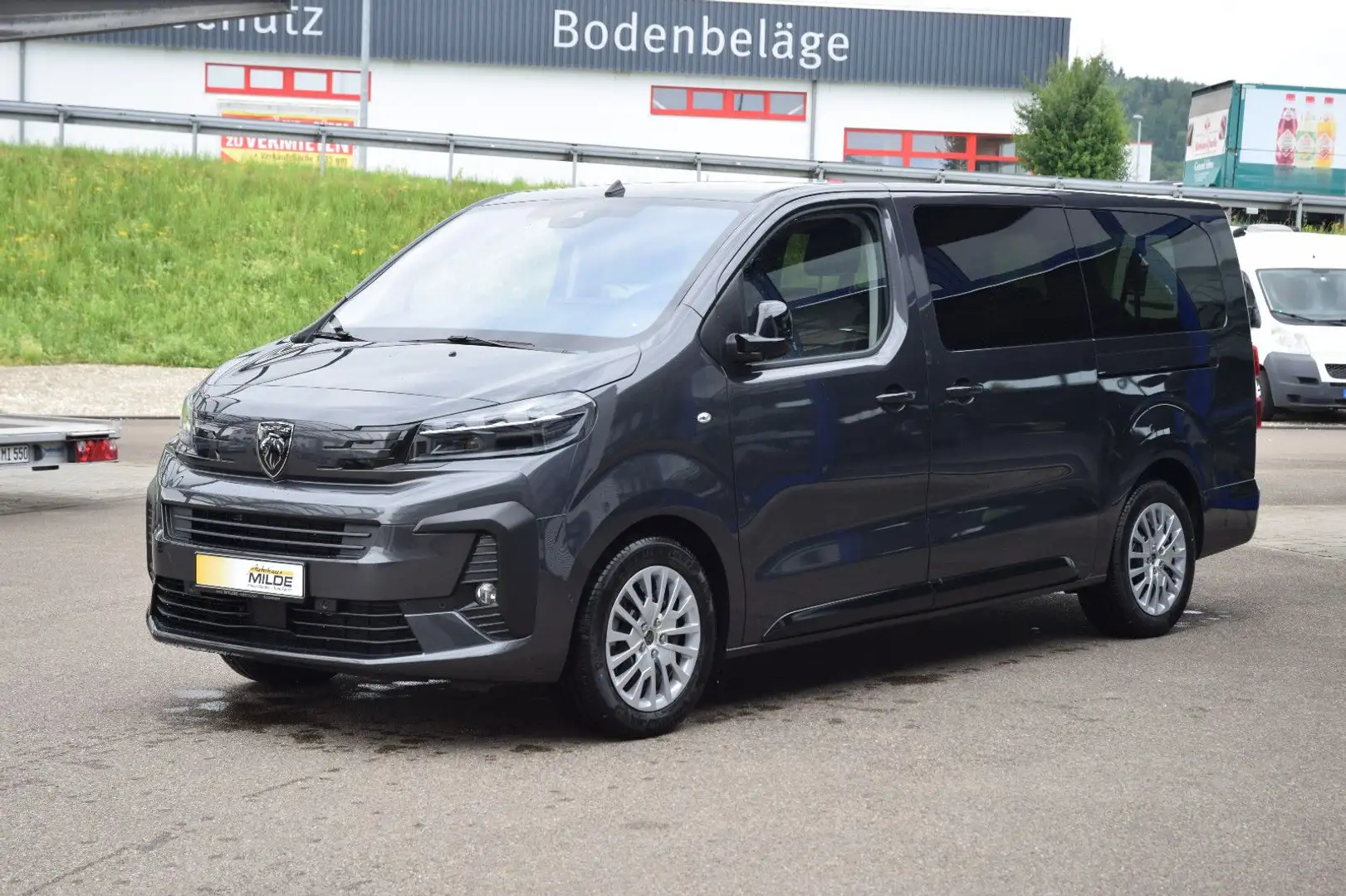 Peugeot Traveller L3 NAV ACC KAM SHZ 8-SITZE SCHIENE AHK Grau - 1
