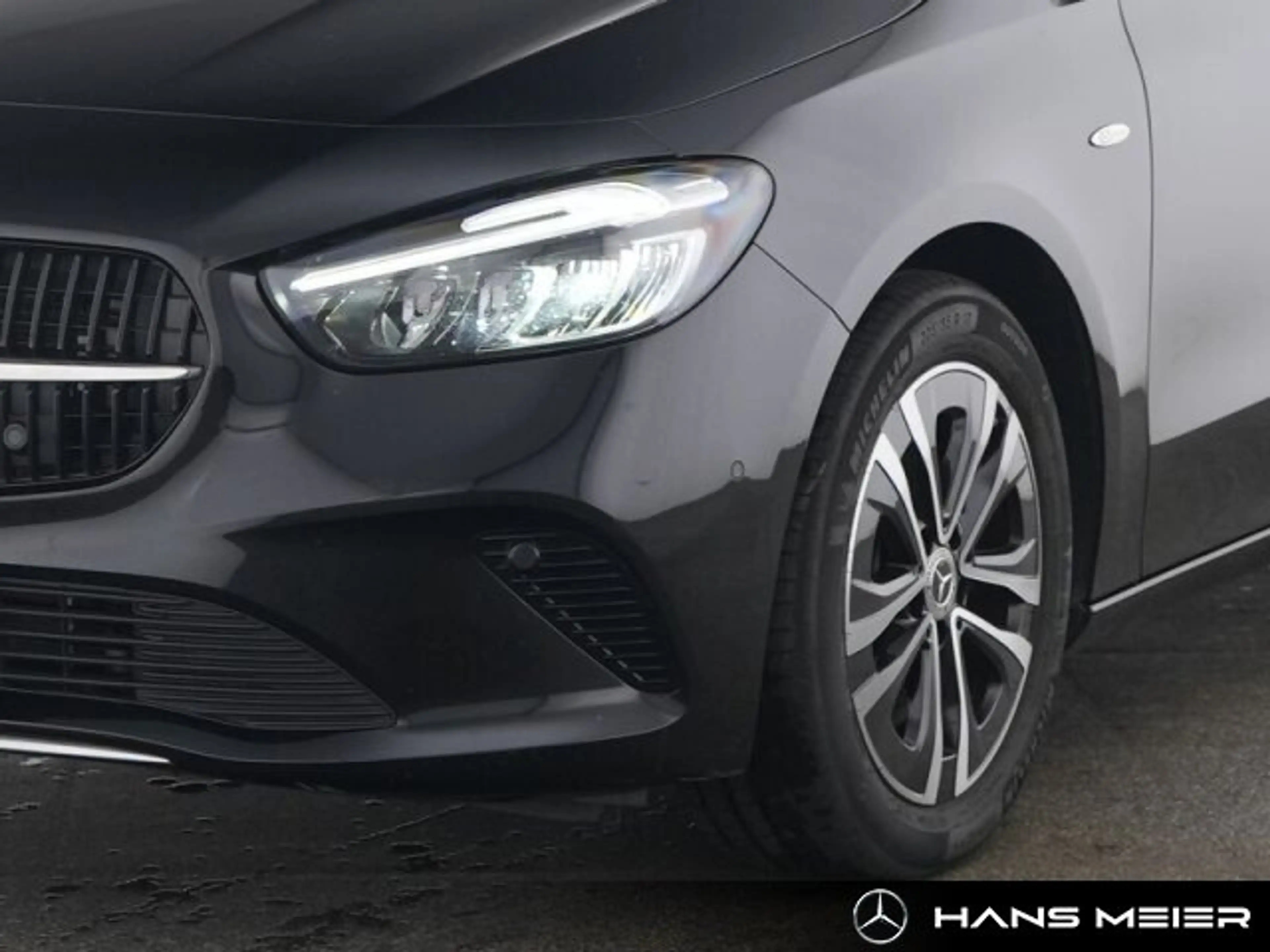 Mercedes-Benz B 250 B 250 e Progressive Panorama Advanced LED Kamera — photo 2