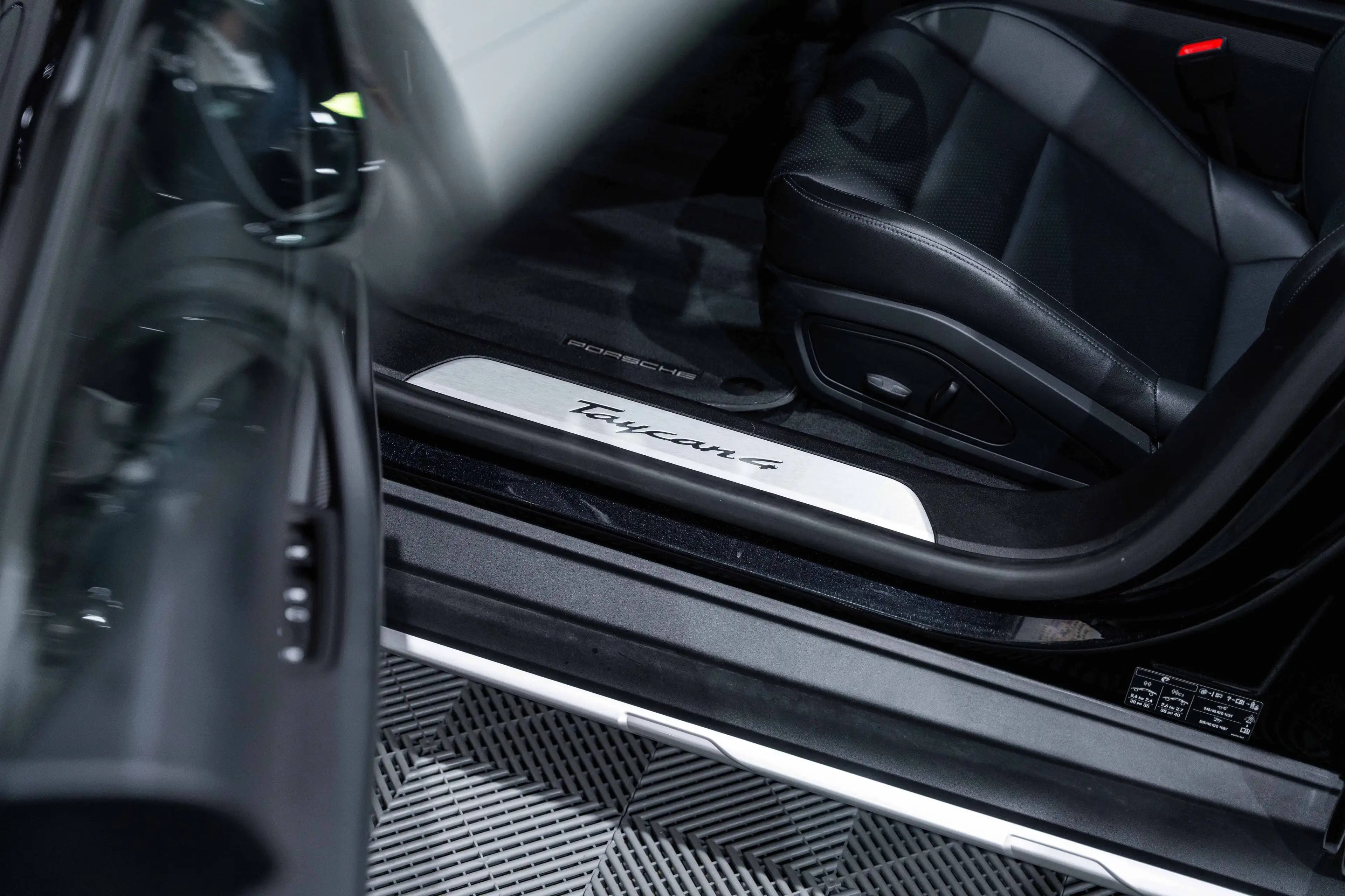 Porsche Taycan 4 Cross Turismo FACE LIFT 21inch/Bose/Luchtvering/ — photo 24