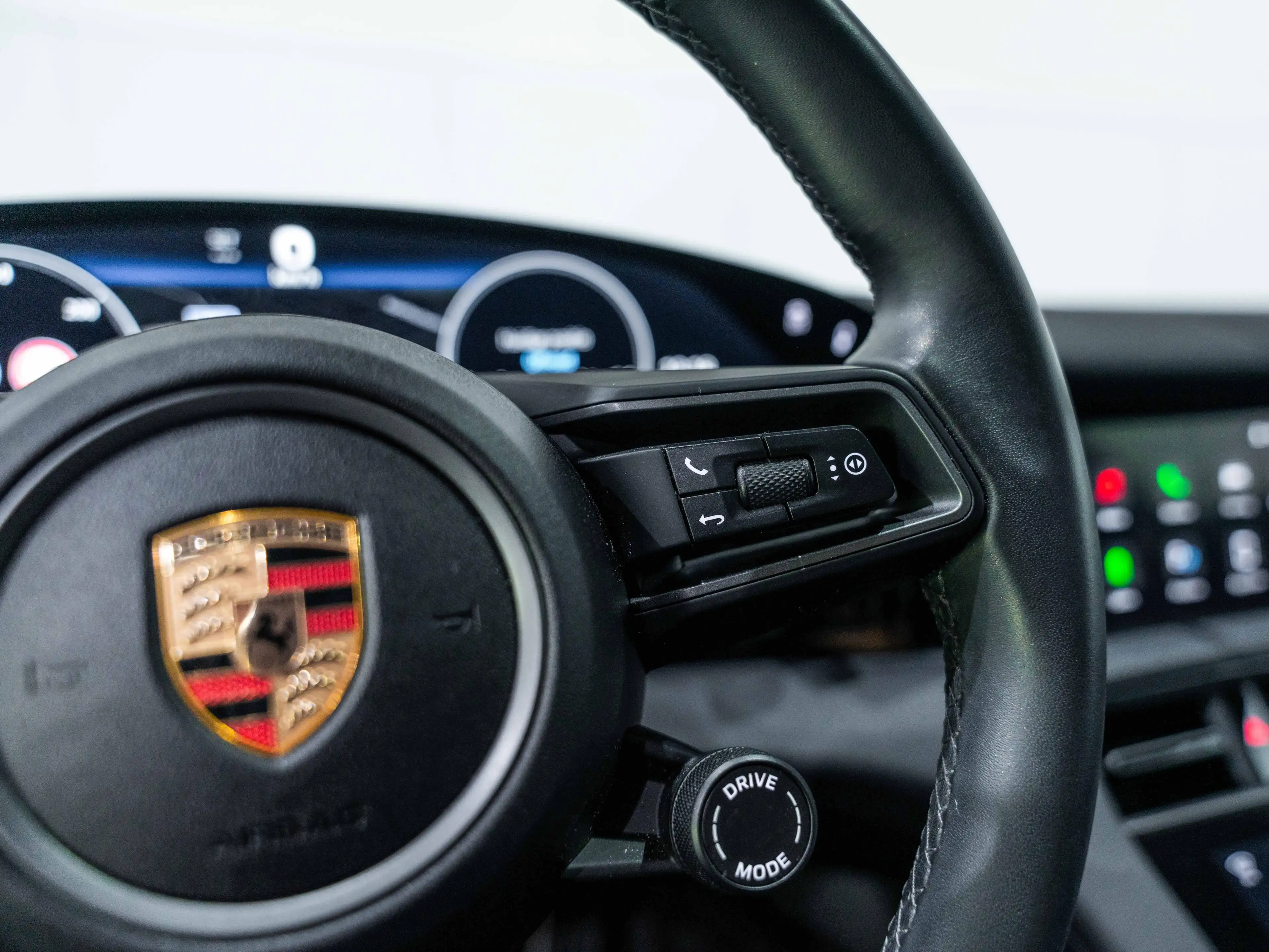 Porsche Taycan 4 Cross Turismo FACE LIFT 21inch/Bose/Luchtvering/ — photo 27