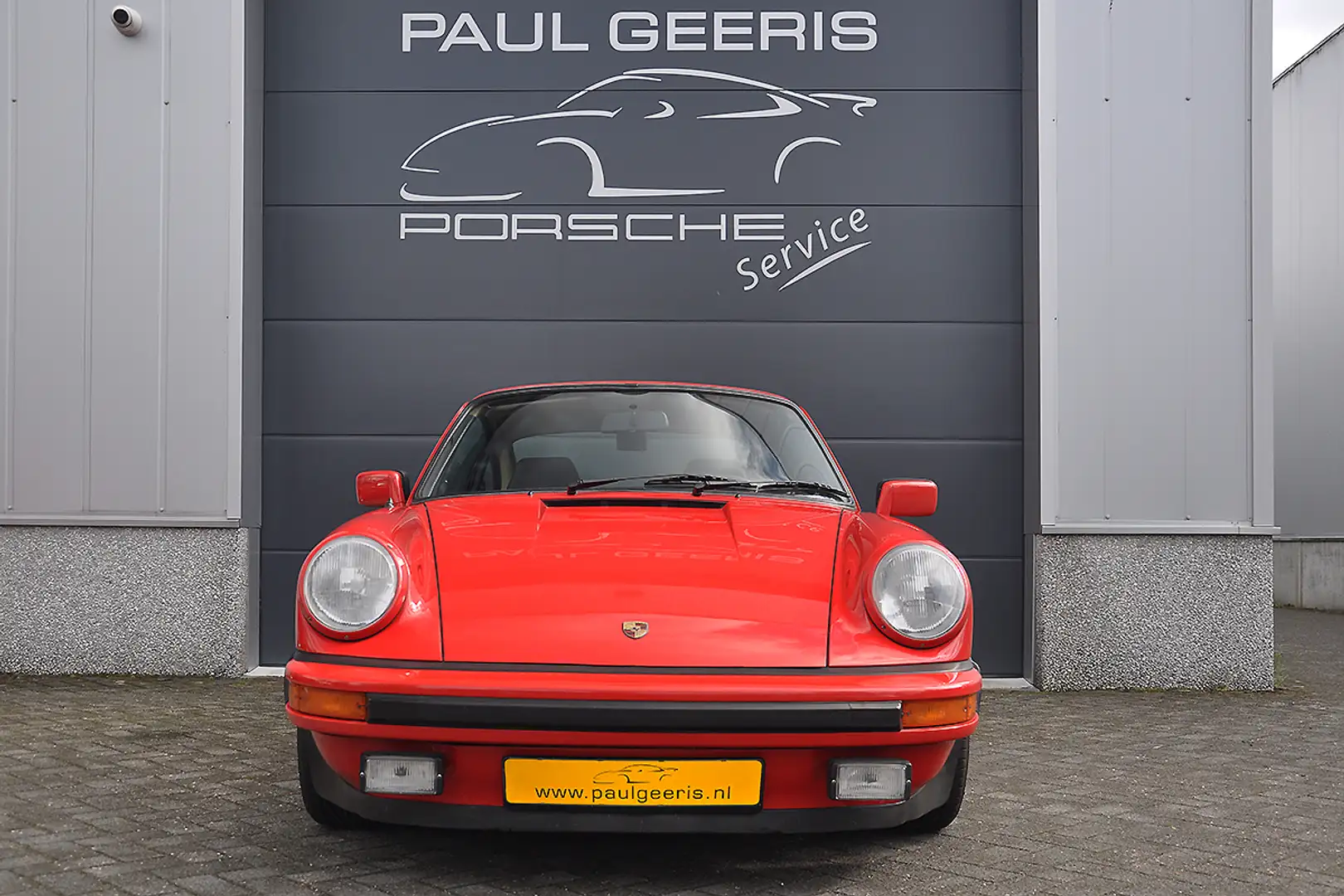 Porsche 911 3.0 SC Coupe Matching Numbers Red - 2