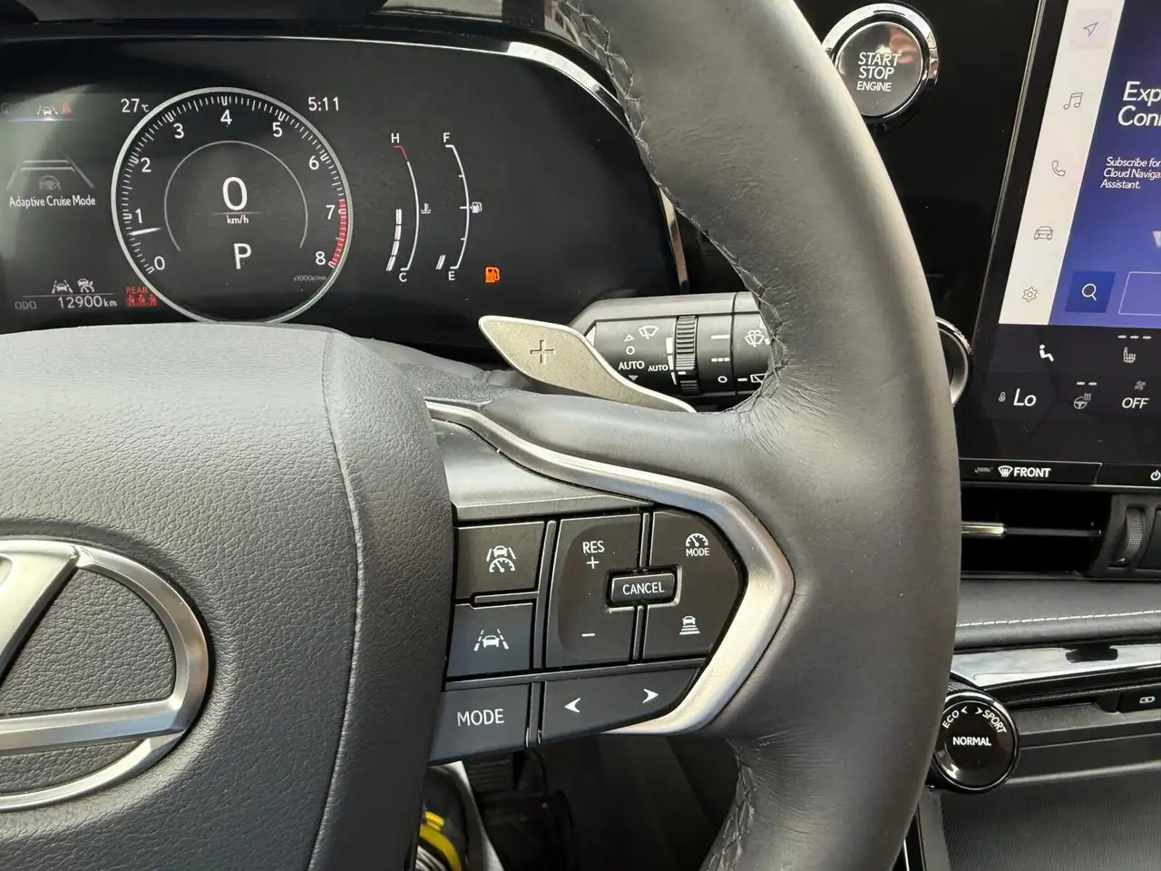 Lexus NX снимка Lexus NX
