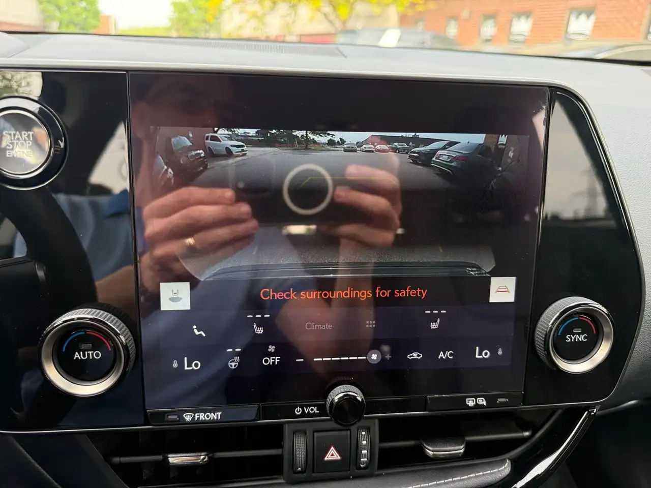 Lexus NX снимка Lexus NX