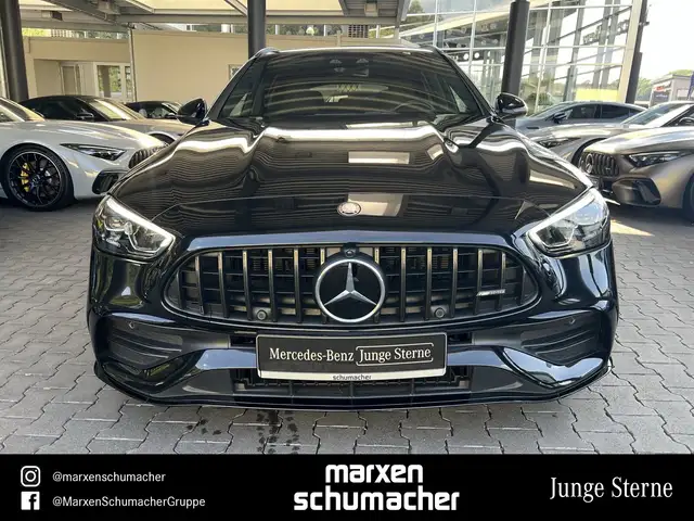 Mercedes-Benz C-Class view 2