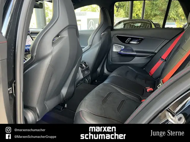 Mercedes-Benz C-Class view 14