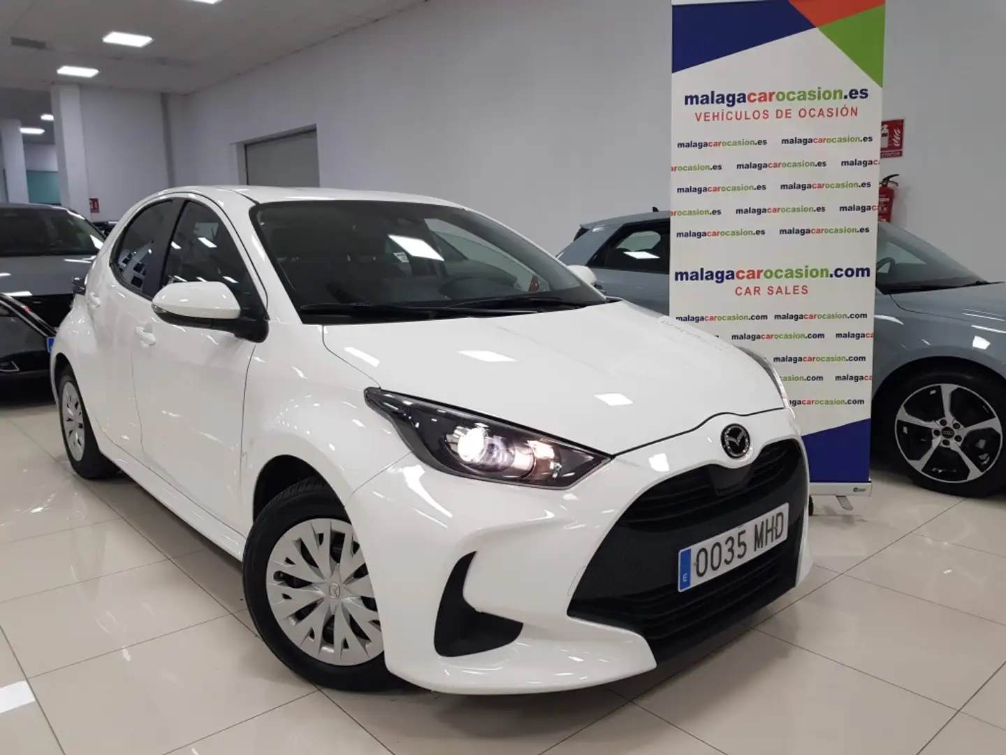 Mazda 2 Hybrid 1.5 Pure Plus CVT 85kW Blanc - 1