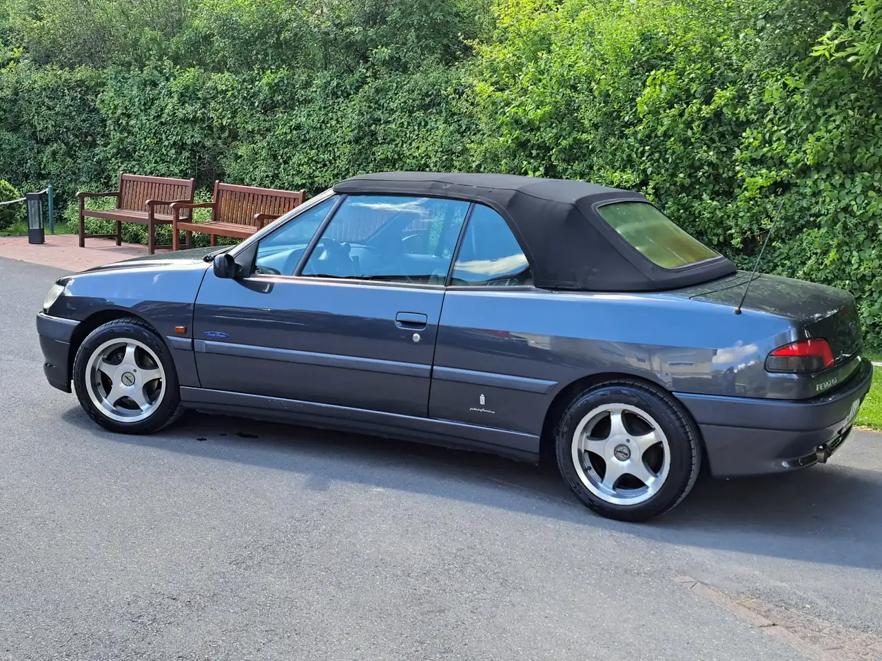 Peugeot 306 Cabriolet 1.8 Saint Tropez, foto 7