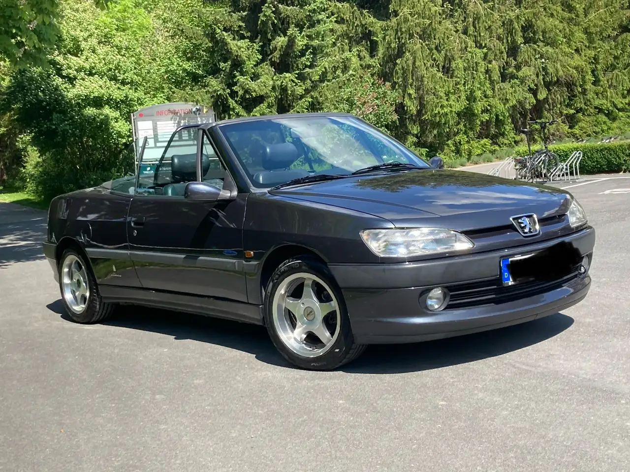 Peugeot 306 Cabriolet 1.8 Saint Tropez, foto 2