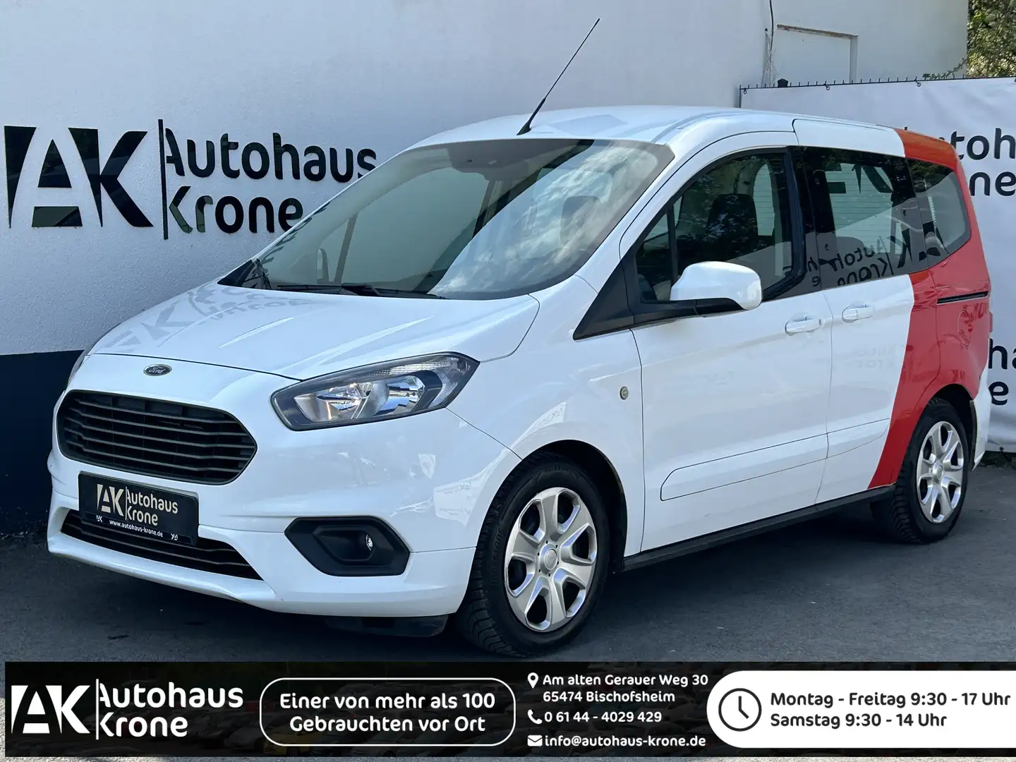 Ford Tourneo Courier 1.5 TDCi Trend 5-SITZER*NAVI* TEMPOMAT*CARPLAY Weiß - 1