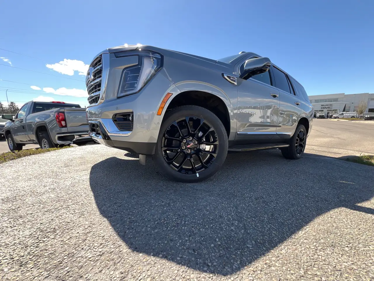 GMC Yukon снимка GMC Yukon