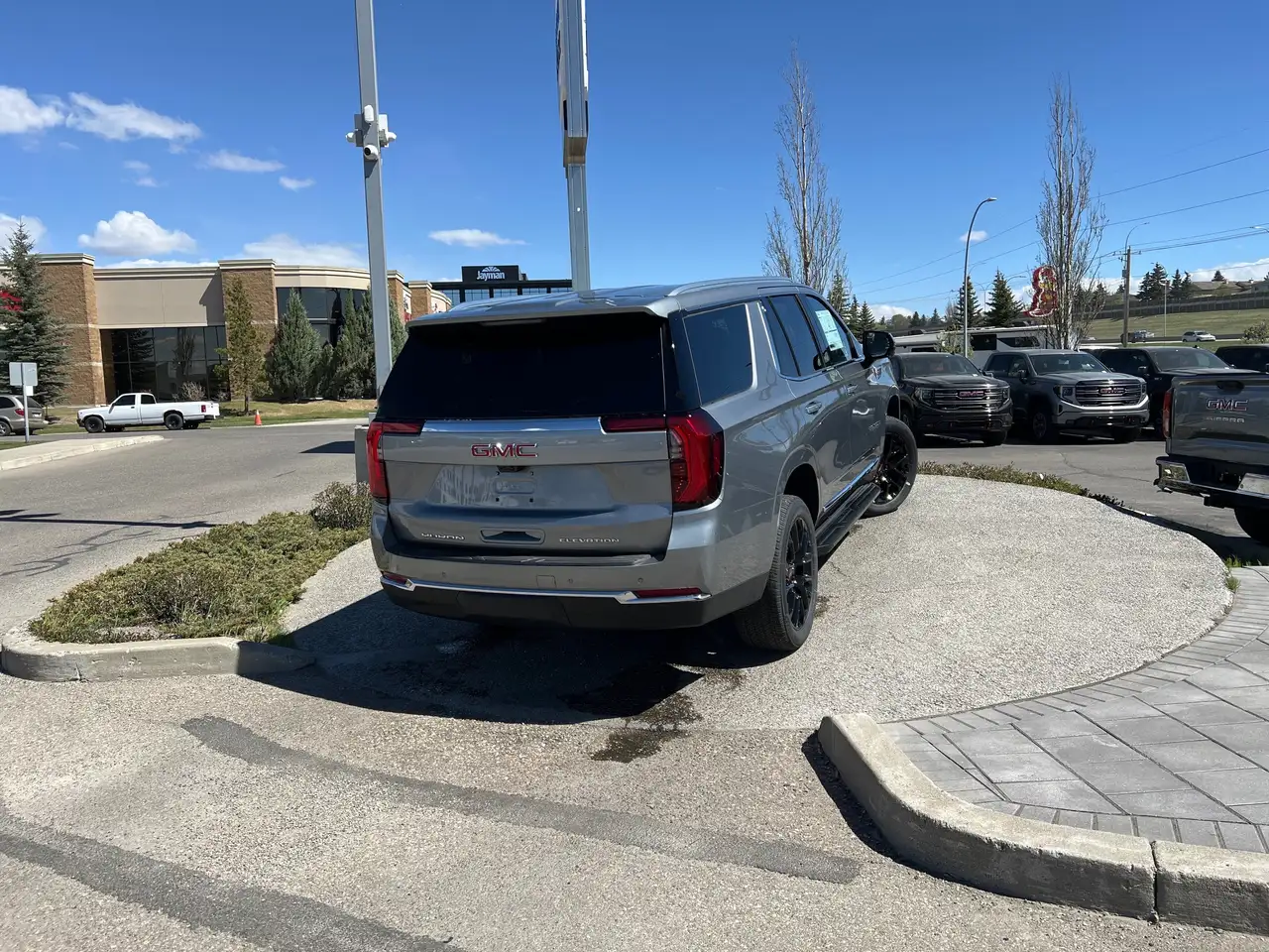 GMC Yukon снимка GMC Yukon