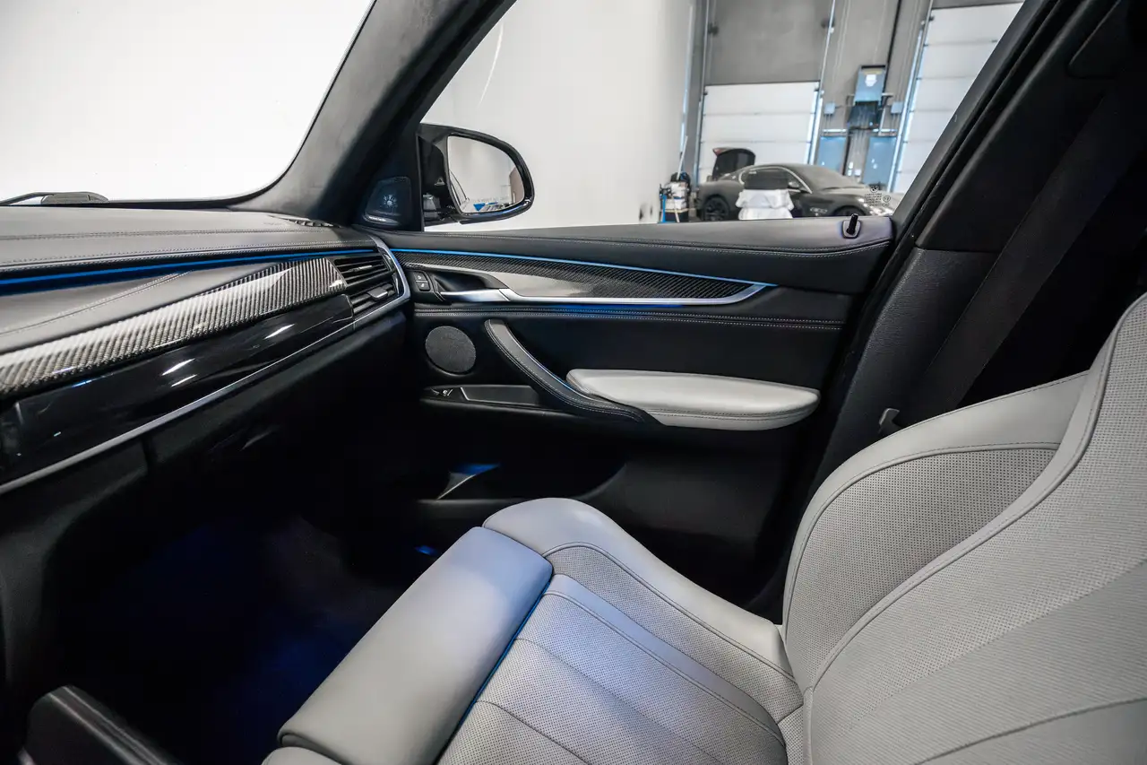 BMW X6 M снимка BMW X6 M
