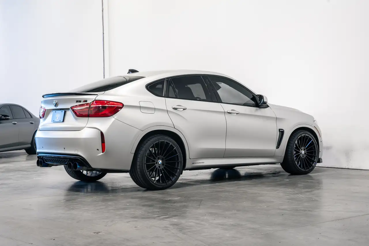BMW X6 M снимка BMW X6 M
