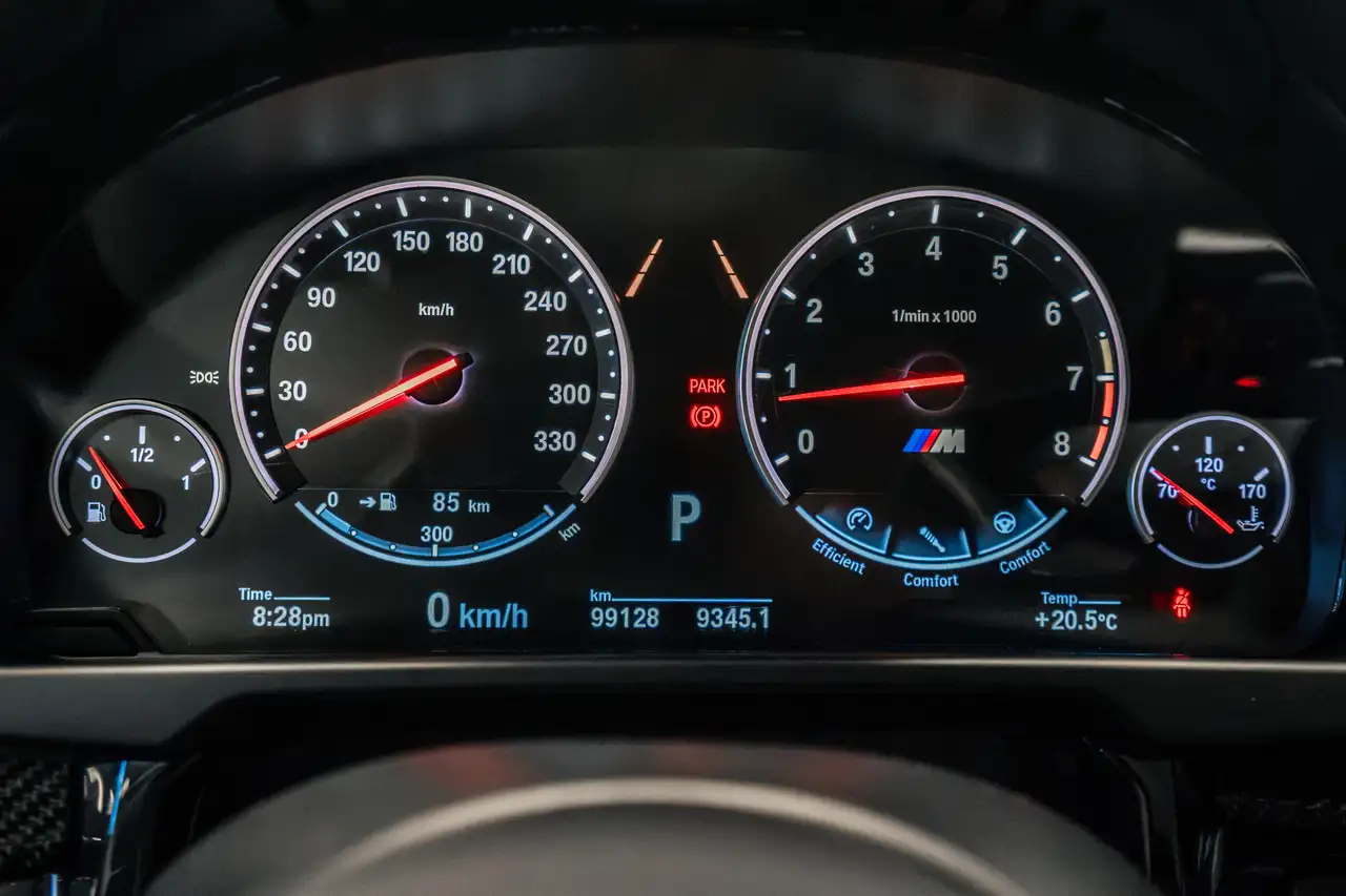 BMW X6 M снимка BMW X6 M