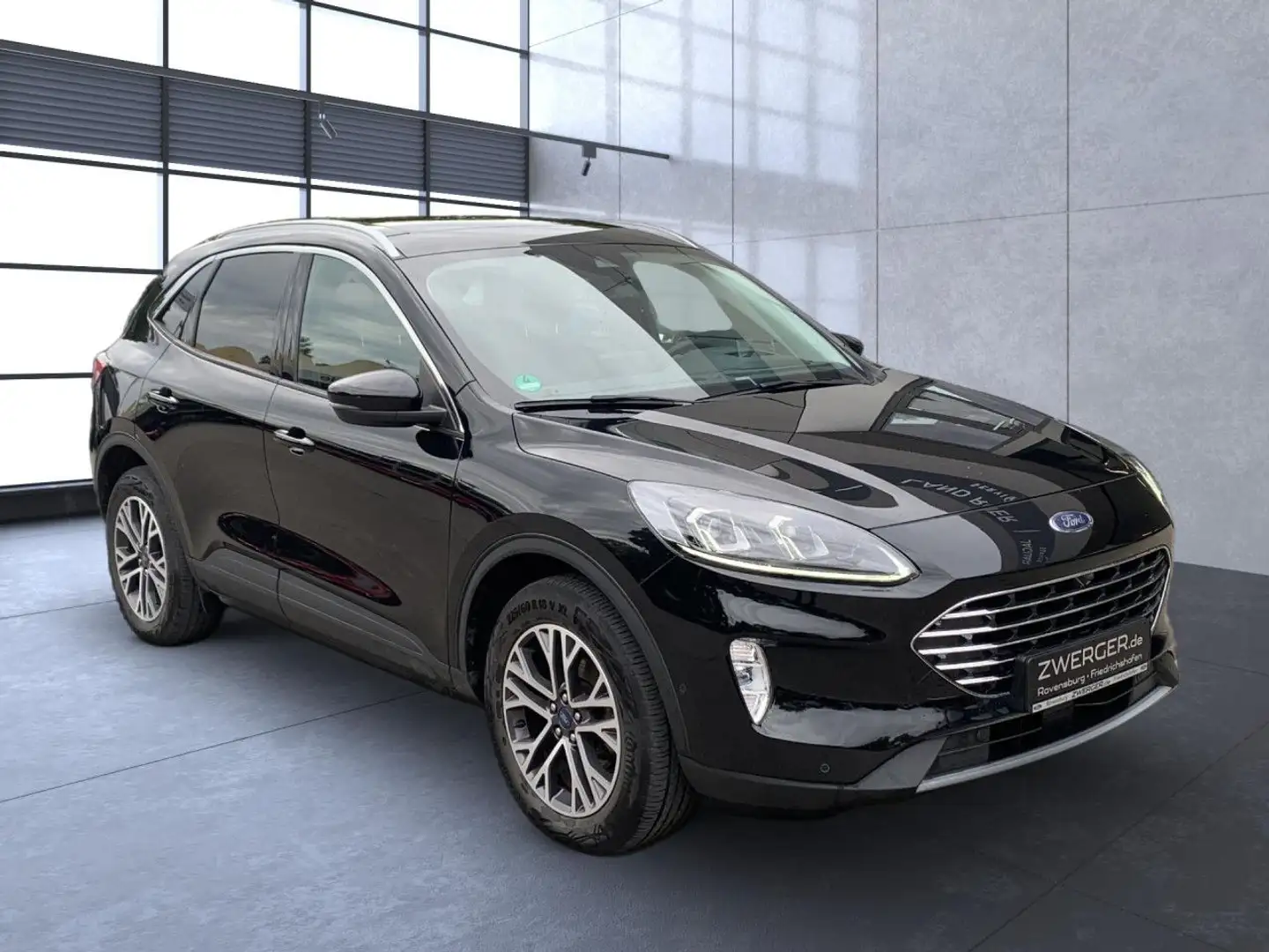 Ford Kuga PHEV Titanium X Navi iACC Kamera Pano B&O HUD Noir - 2