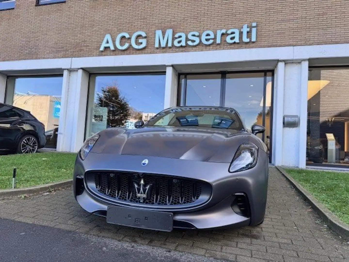 Maserati GranTurismo 92.5 kWh Folgore AWD Gris - 1