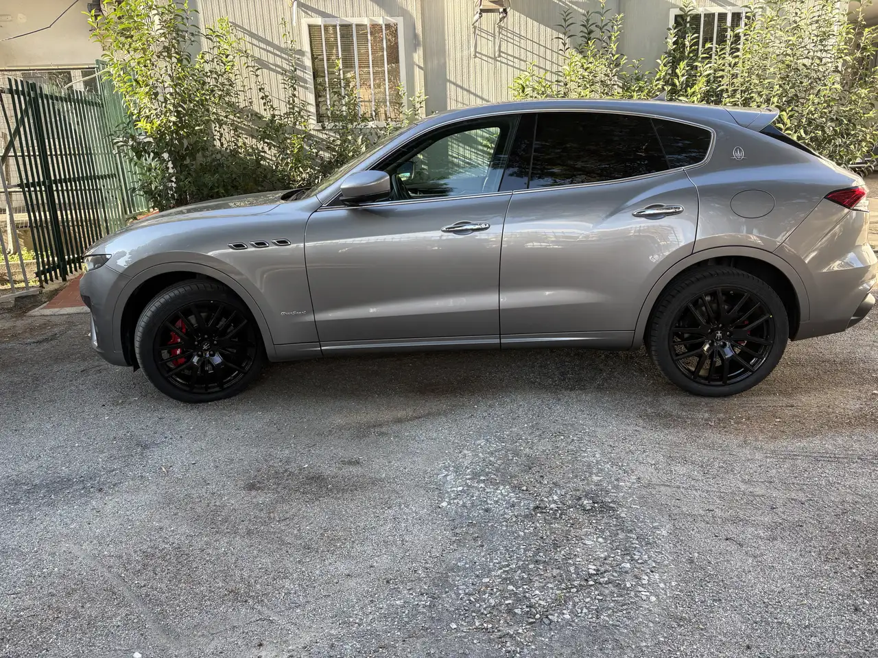 Maserati Levante 2021