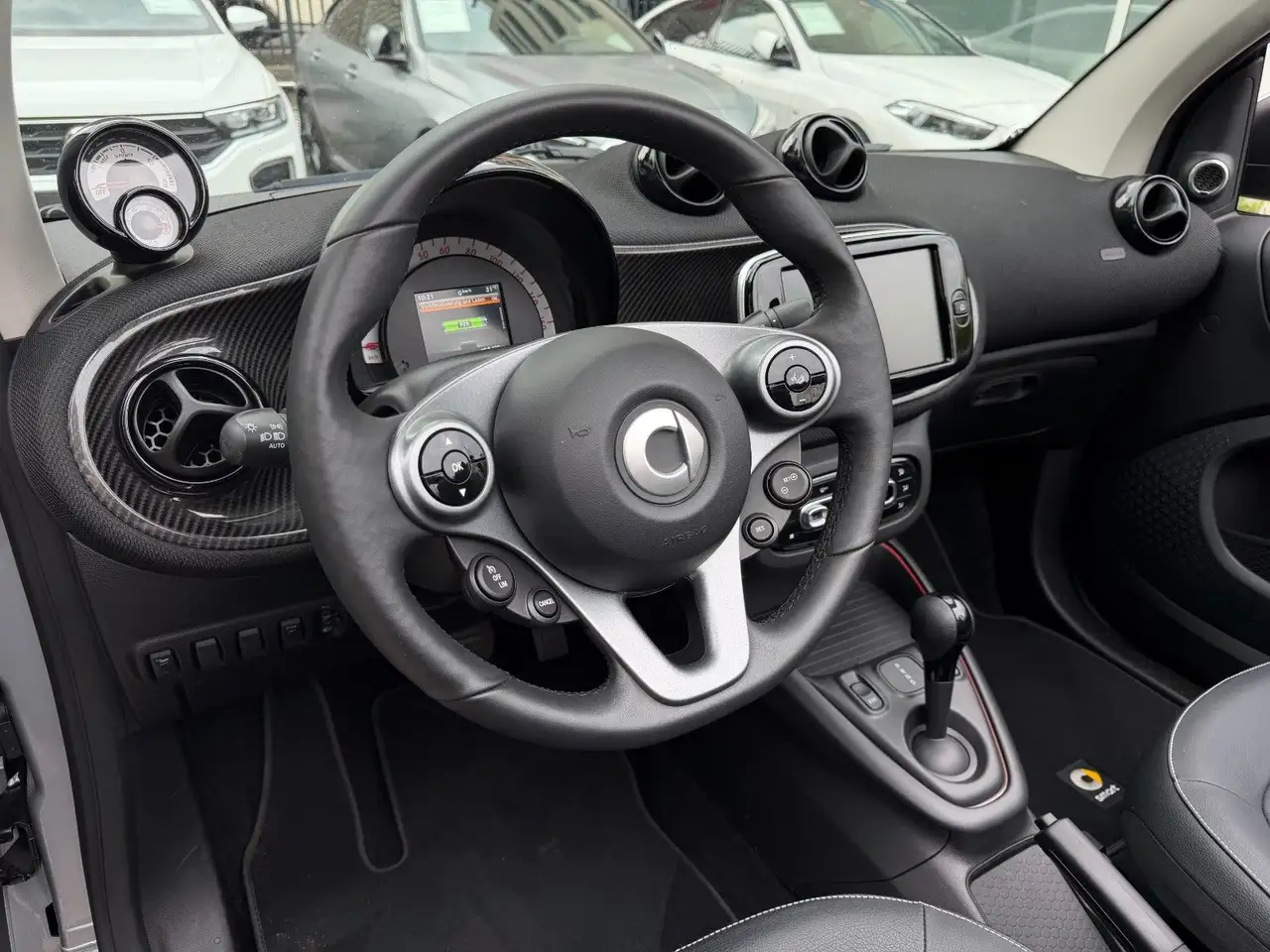smart forTwo 2021 — фото 25