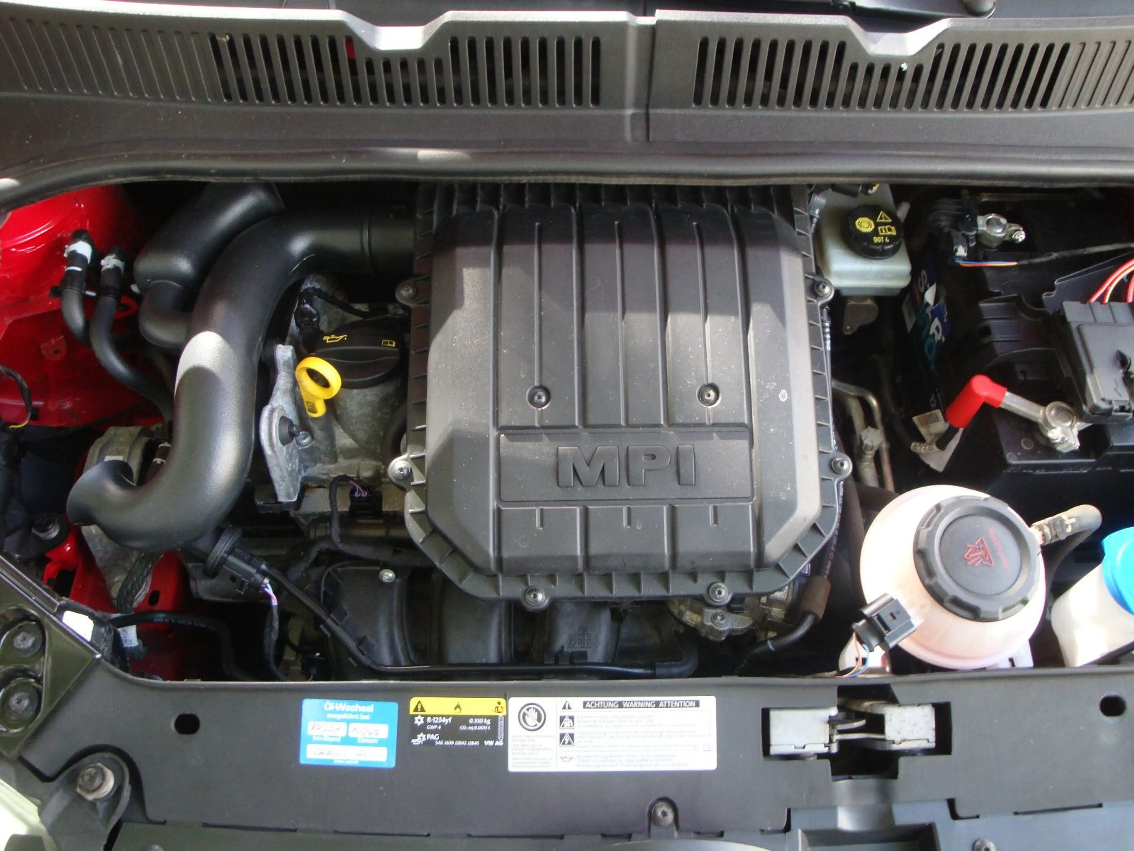 Volkswagen up! move up! BMT/Start-Stop — photo 15