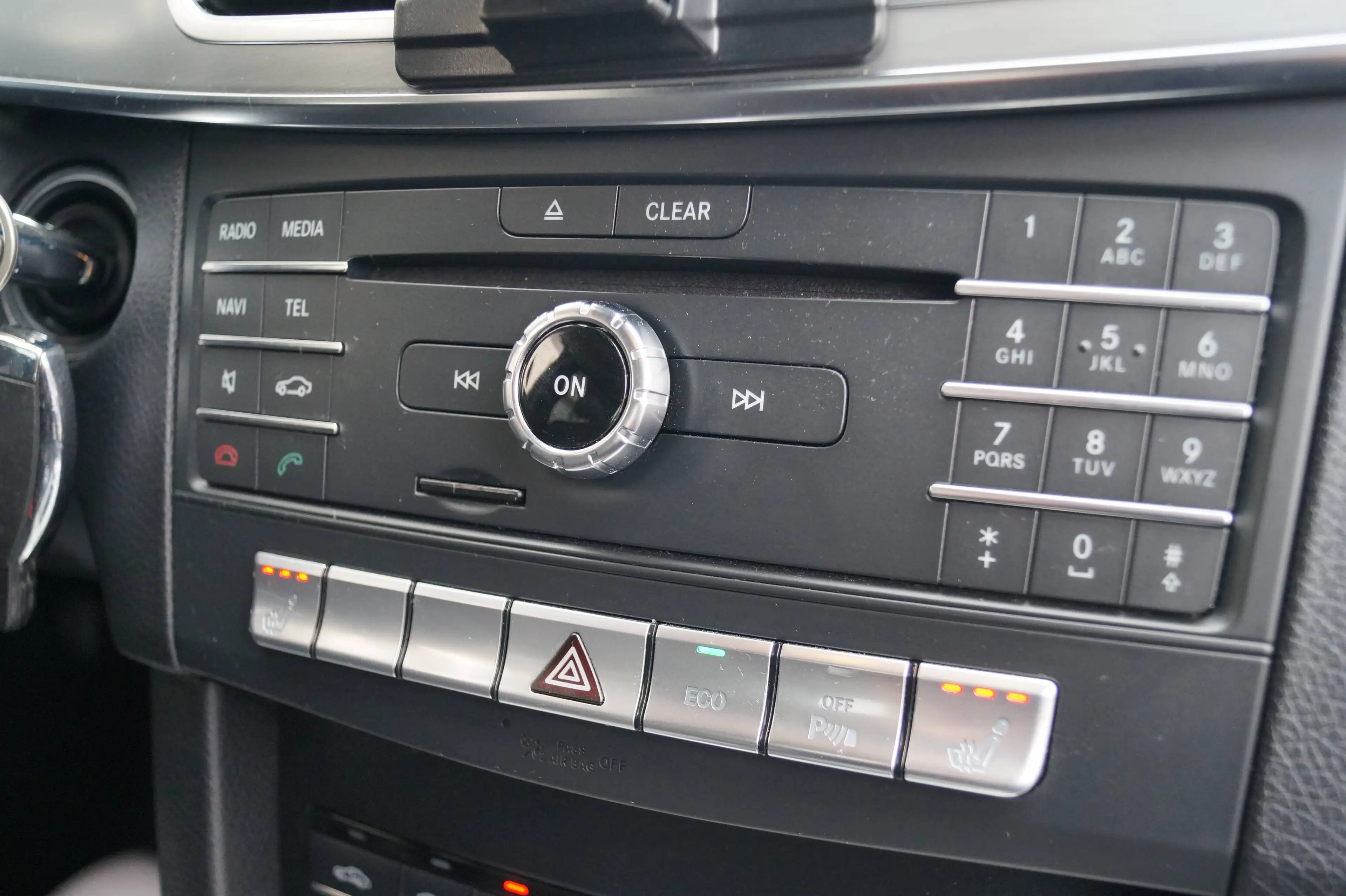 Mercedes-Benz E 200 E 200 BlueTec 2.Hand*SHG*Navi*TÜV:NEU — photo 13