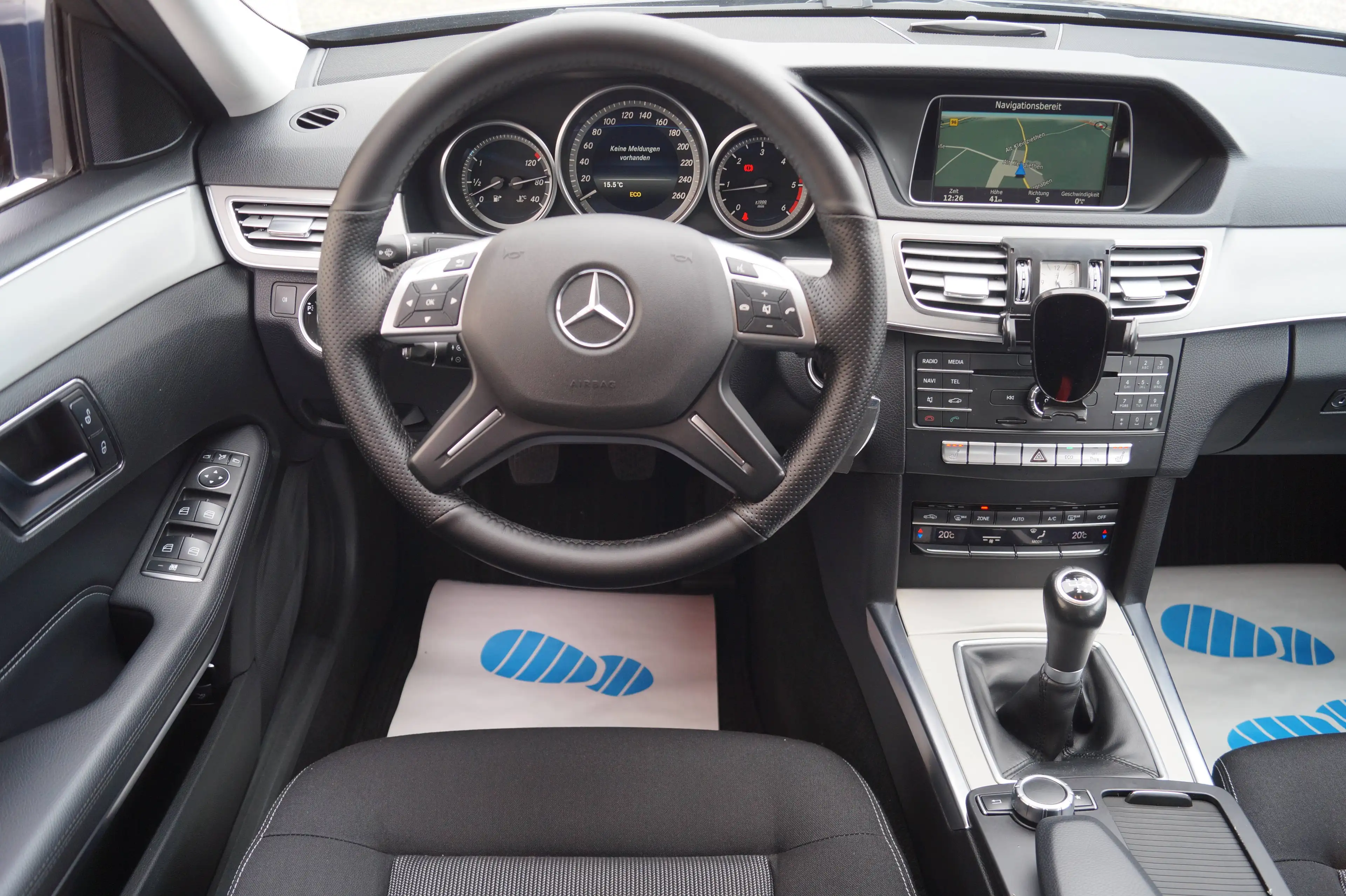 Mercedes-Benz E 200 E 200 BlueTec 2.Hand*SHG*Navi*TÜV:NEU — photo 11