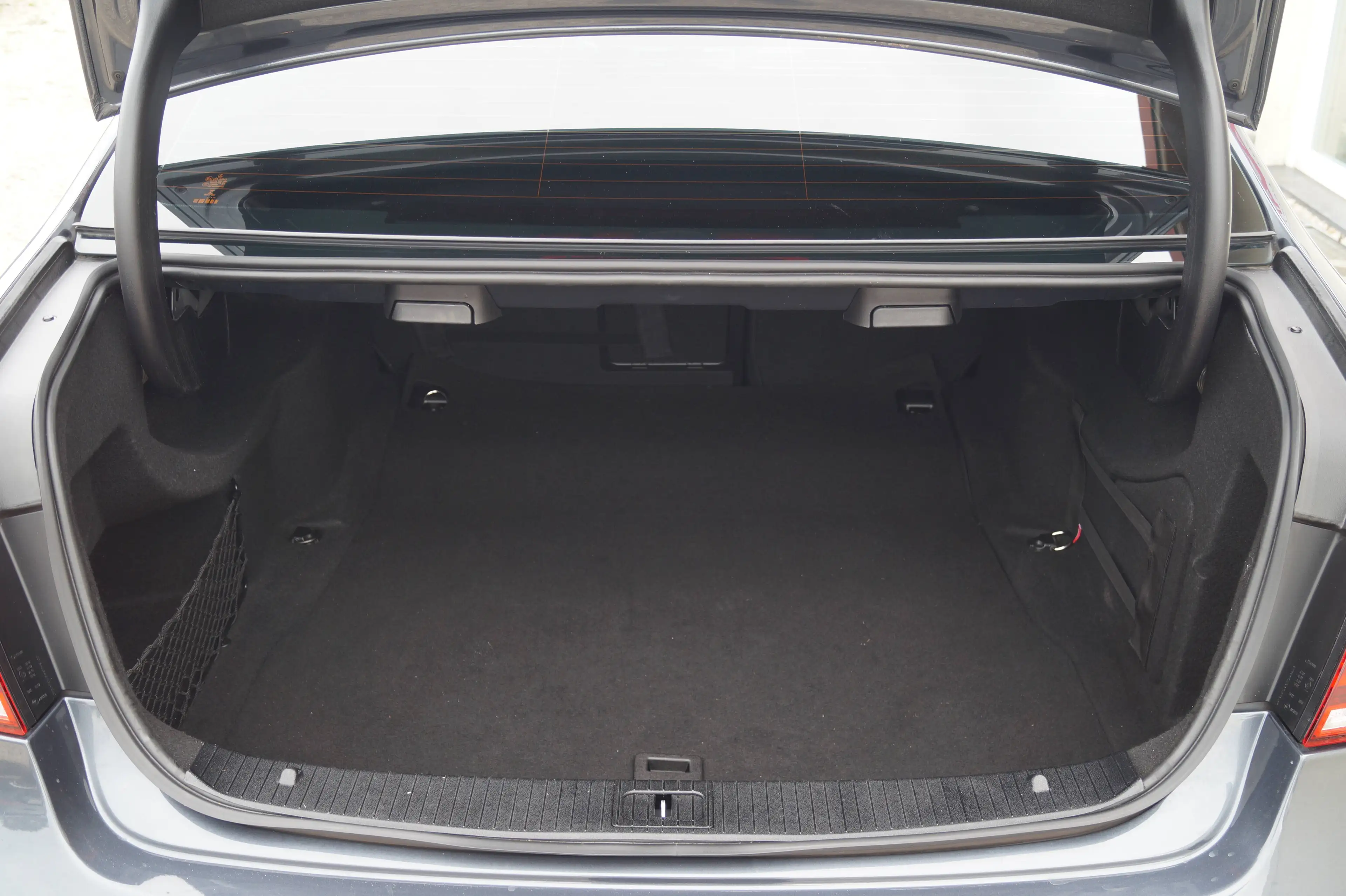 Mercedes-Benz E 200 E 200 BlueTec 2.Hand*SHG*Navi*TÜV:NEU — photo 5