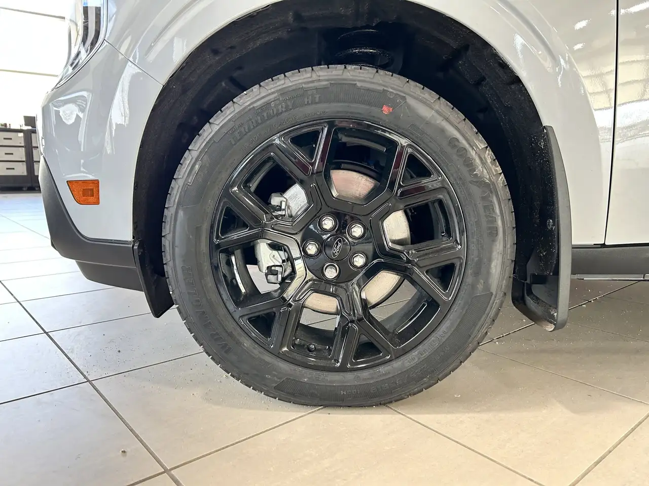 Ford Maverick снимка Ford Maverick