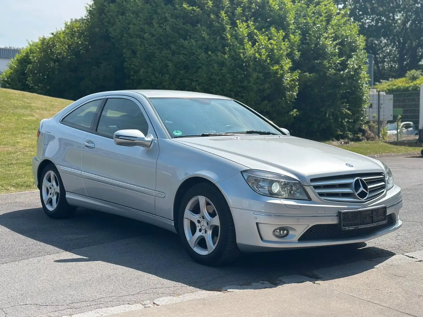 Mercedes-Benz CLC Kompressor Bi-Xenon*Automatik*2-Zonen* Silber - 1