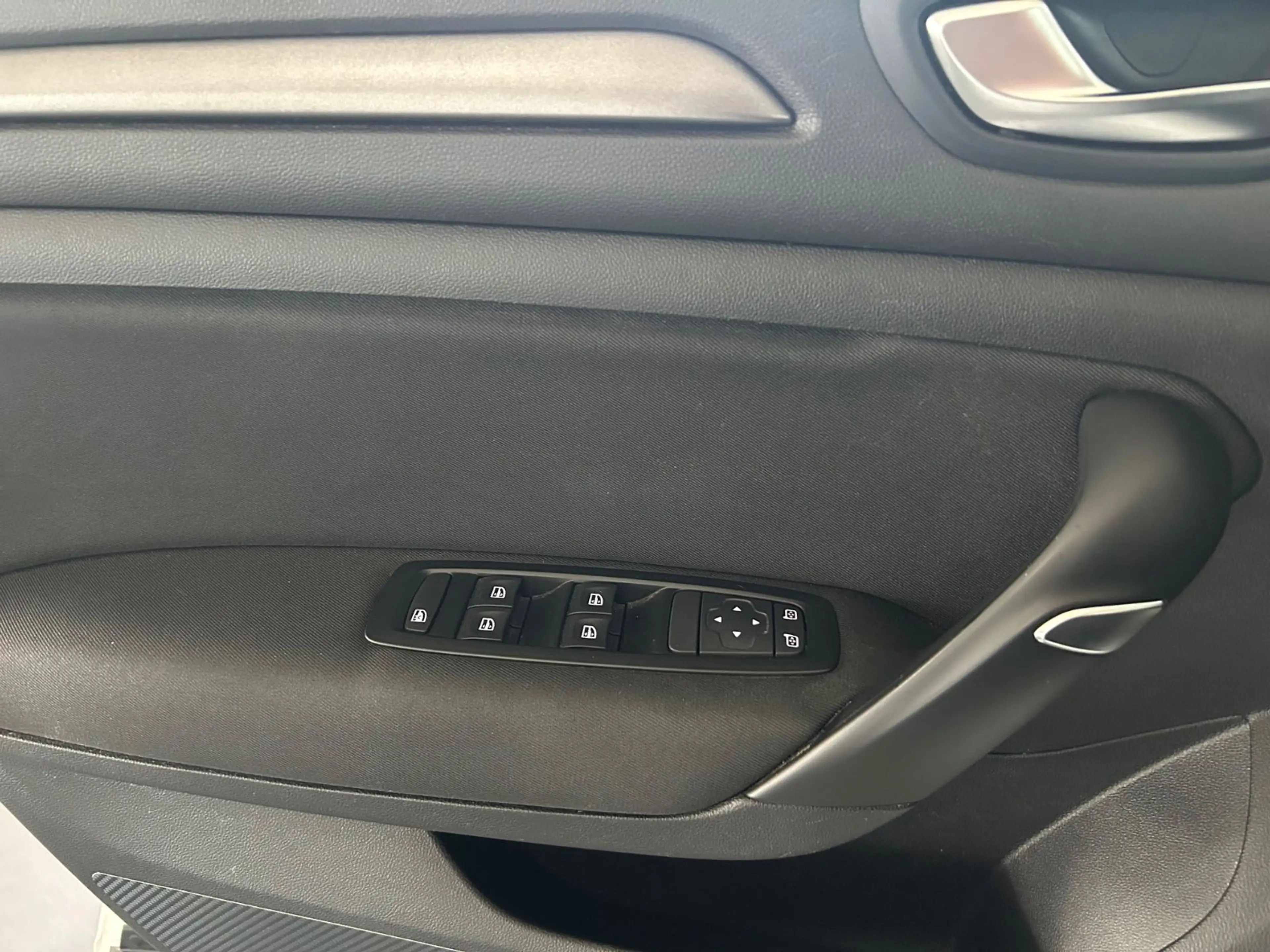 Renault Megane Grandtour 1,5 dci Navi PDC AHK — photo 14