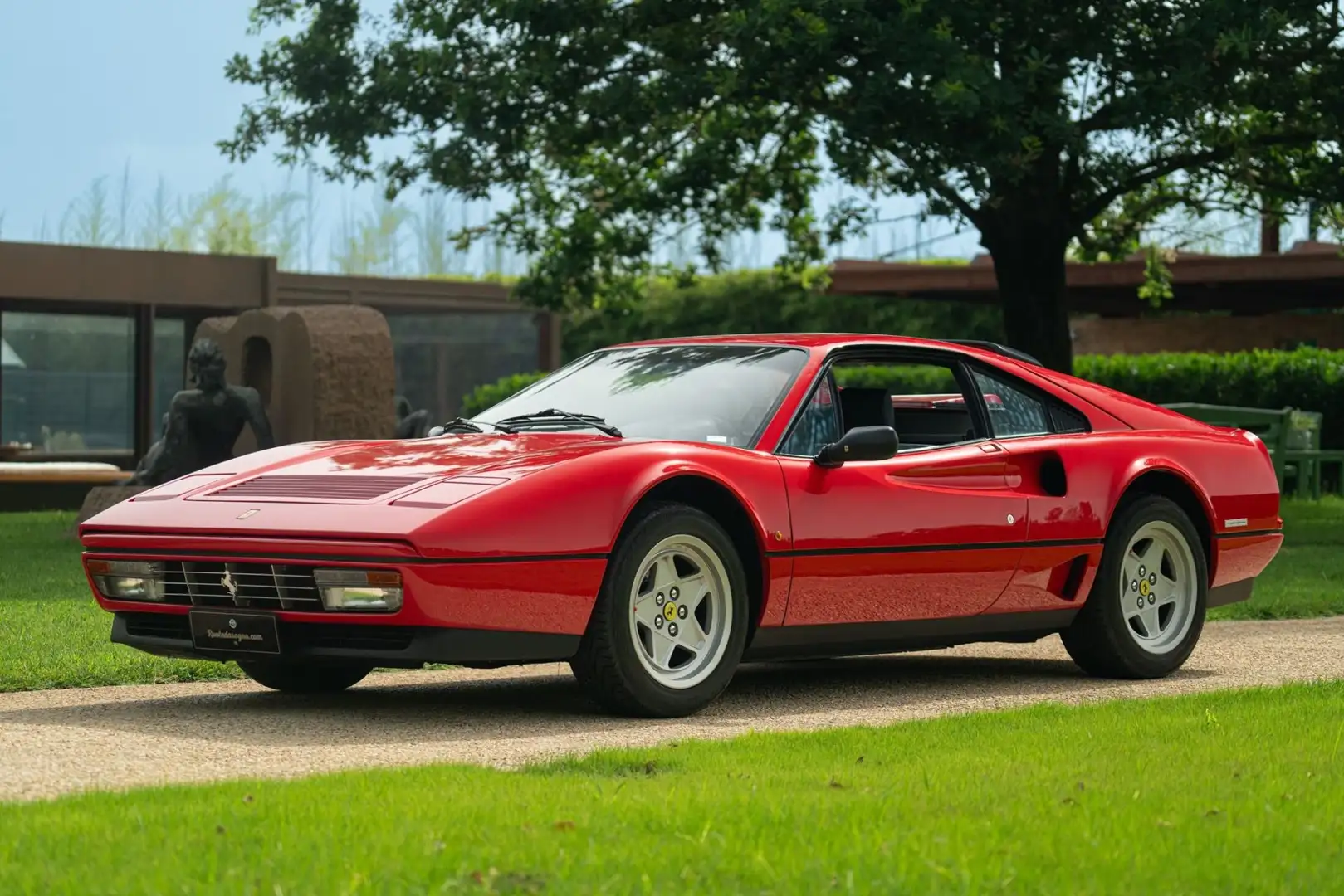 Ferrari 208 GTB TURBO Rojo - 1